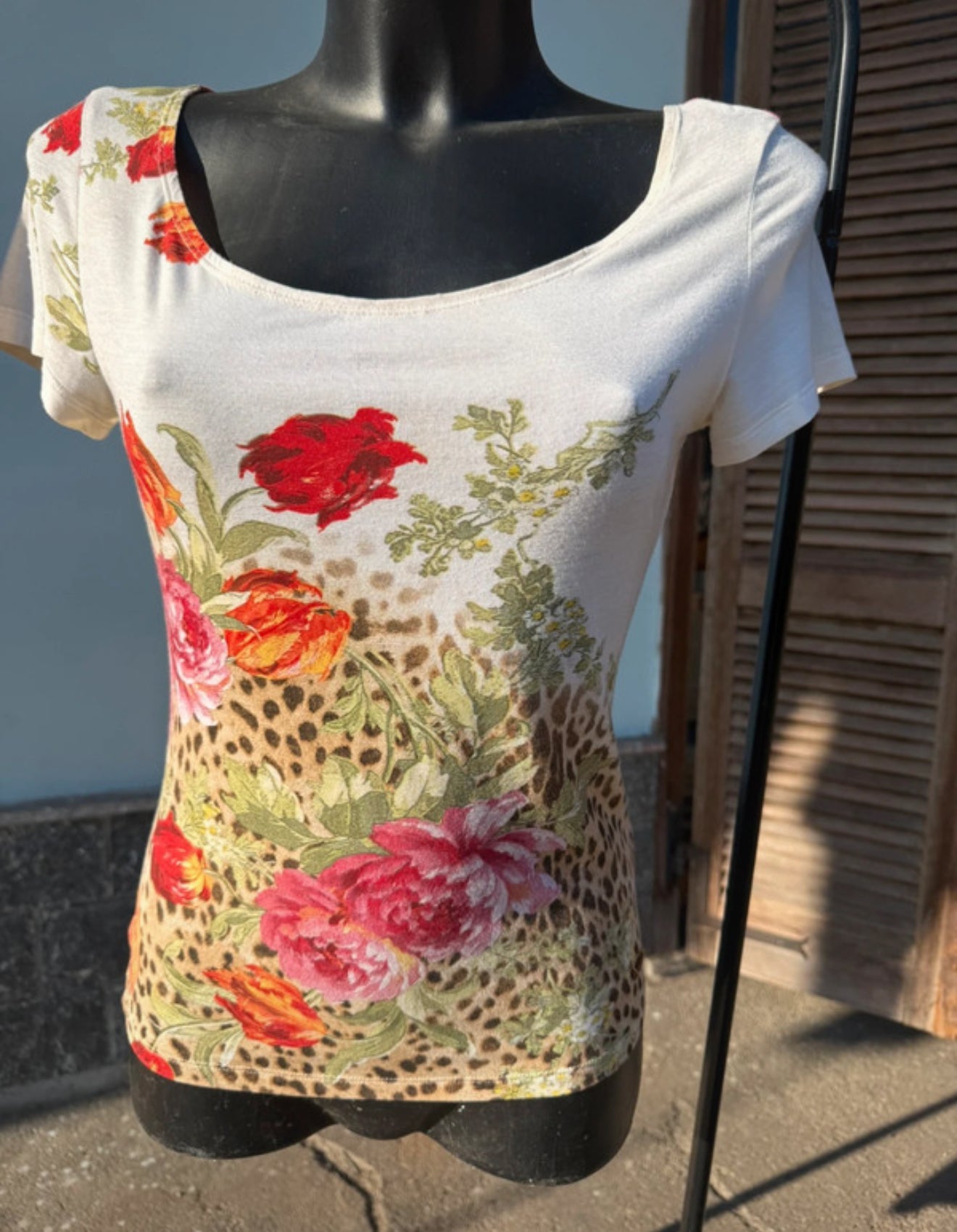 Completo Roberto Cavalli SS2002 Rose e leopardo