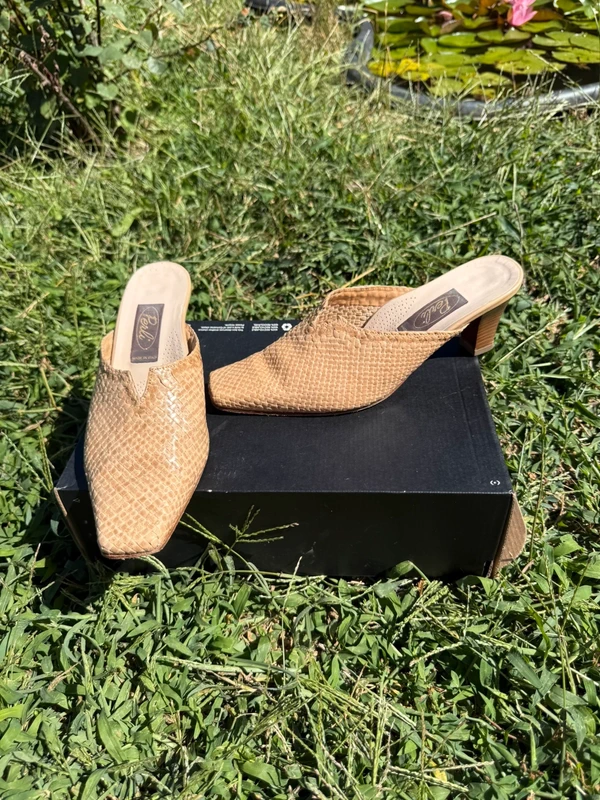 Sandali sabot con tacco in pelle intrecciata 90”