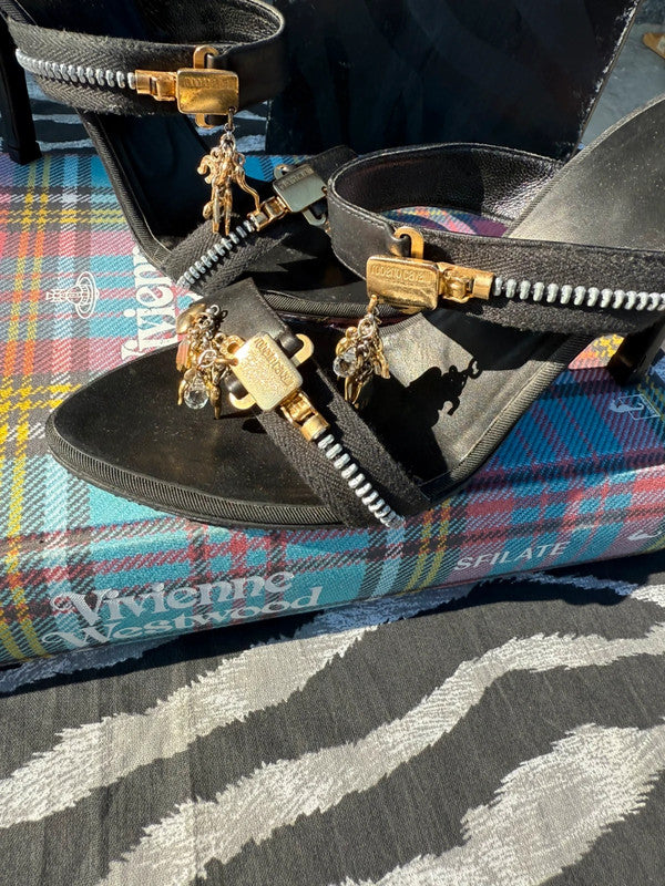 Sandali Roberto Cavalli "portafortuna"