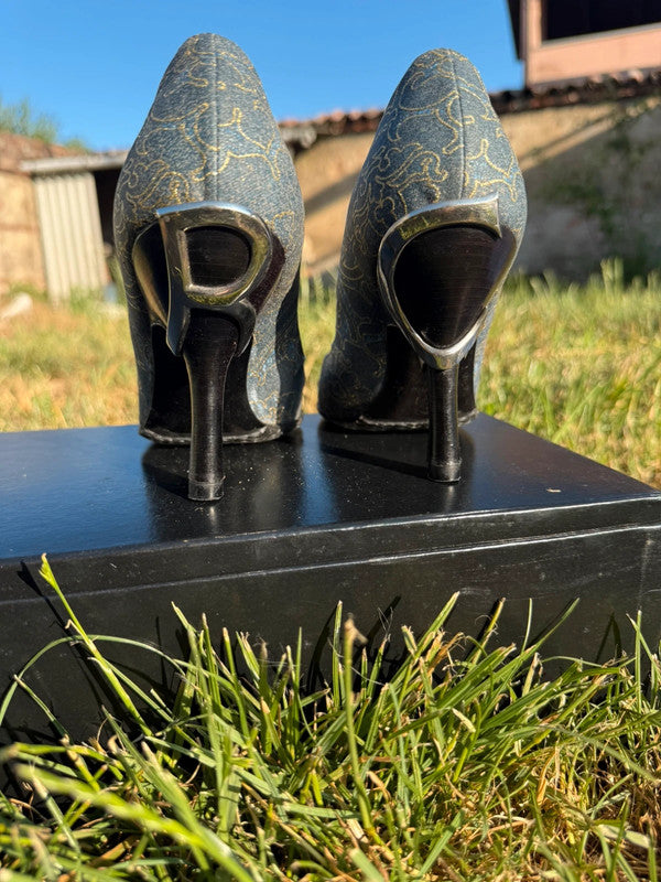 Tacchi Décolleté Roberto Cavalli tacco gioiello RC