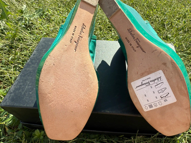 Sandali con zeppa alta Salvatore Ferragamo verde acqua nuovo
