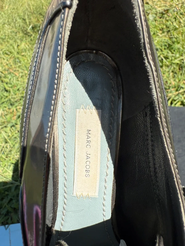 Tacchi décolleté chiusi Marc Jacobs 2000”
