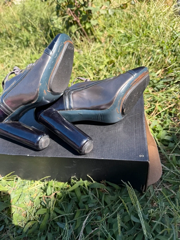 Tacchi décolleté chiusi Marc Jacobs 2000”