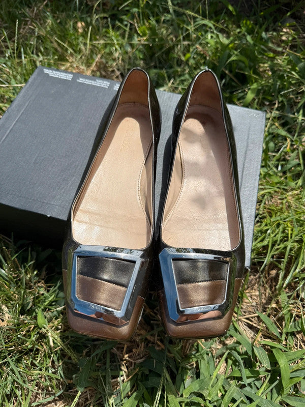 Ballerine Prada bicolore con gioiello