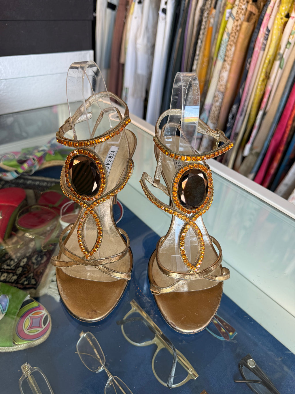 Sandali Gioiello Versace cristalli dorati 00s