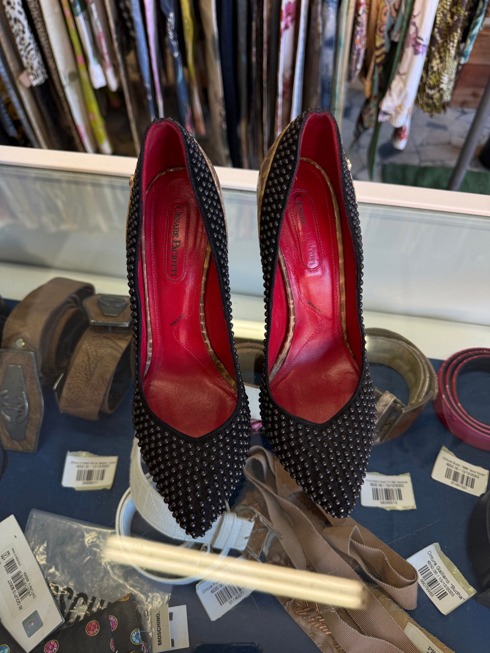 Décolleté Cesare Paciotti bicolore palline e croco