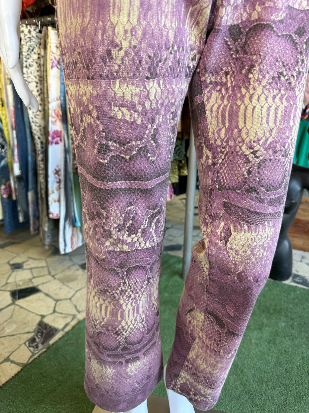 Jeans Roberto Cavalli pitone viola 00s