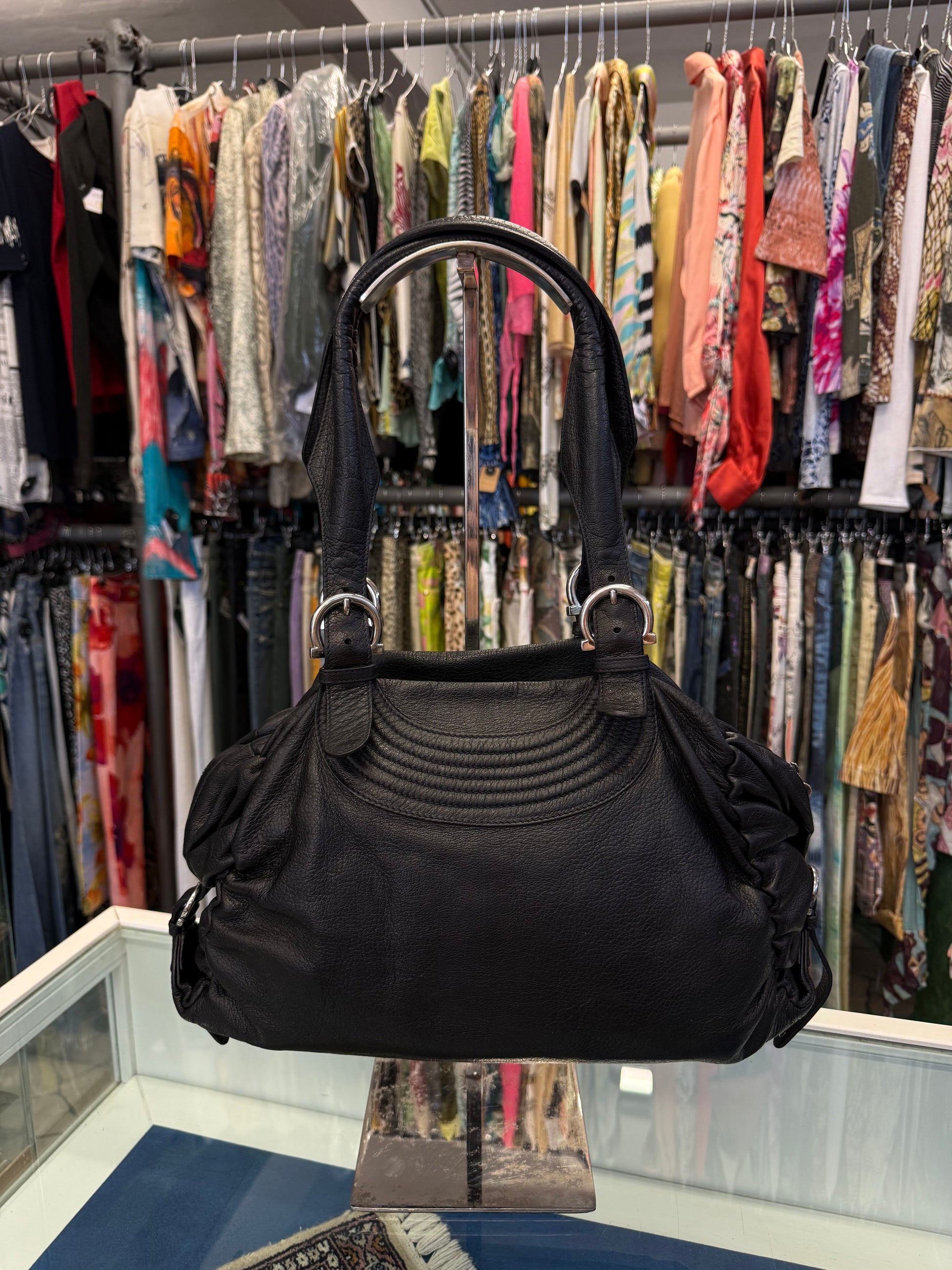 Borsa Salvatore Ferragamo a spalla 2000s