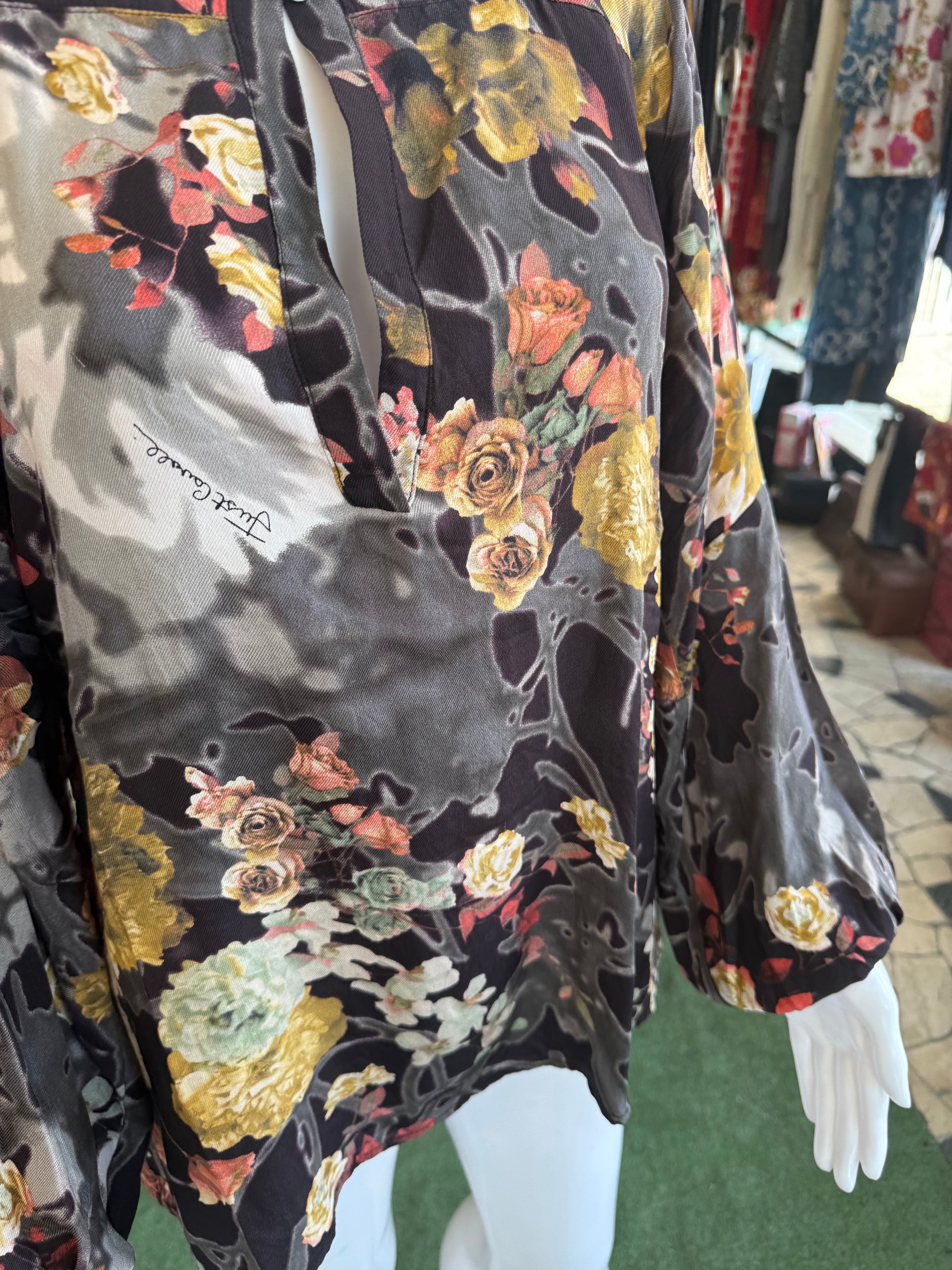 Blusa Roberto Cavalli seta fiori 00s