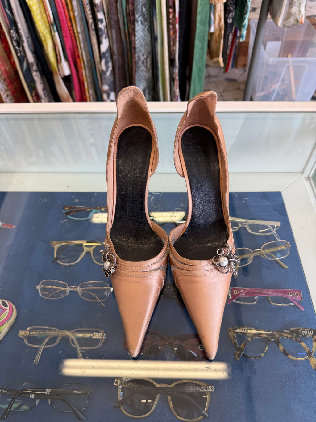 Tacchi Giuseppe Zanotti raso di sera nude con gioiello 90s