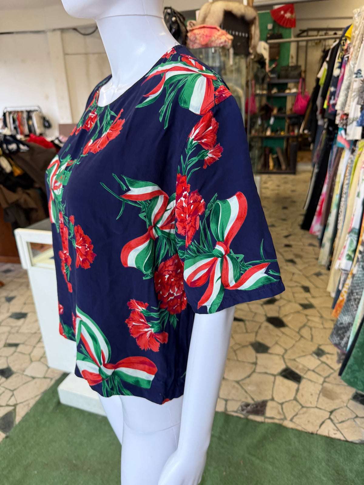 Top Moschino Italia e fiori 1988