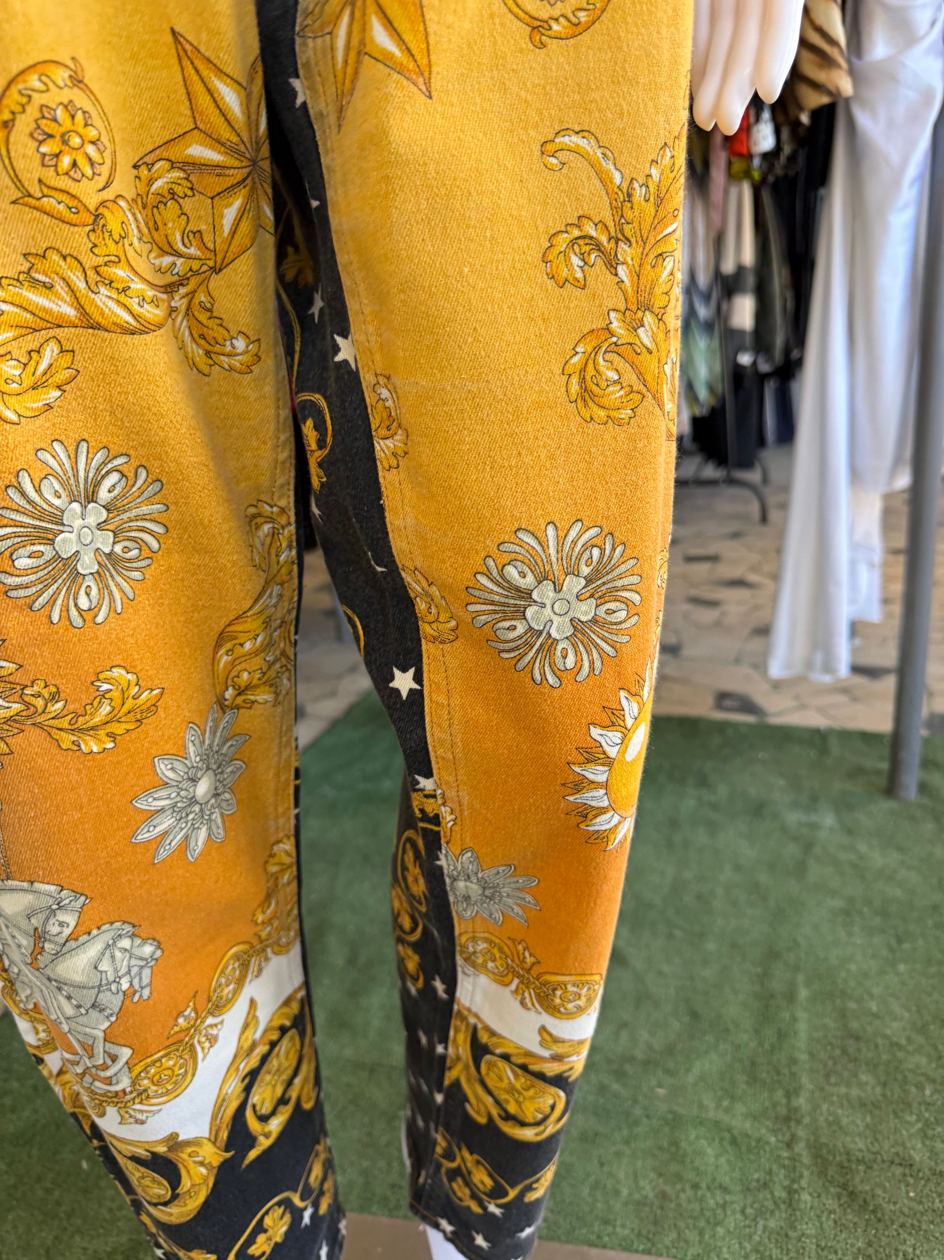 Jeans Roberto Cavalli barocco Pegaso 1990s