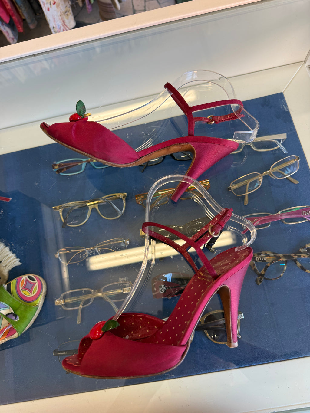 Sandali Moschino mele rosse 90s