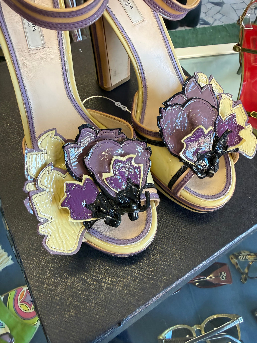 Sandali Prada SS2008 fiore viola