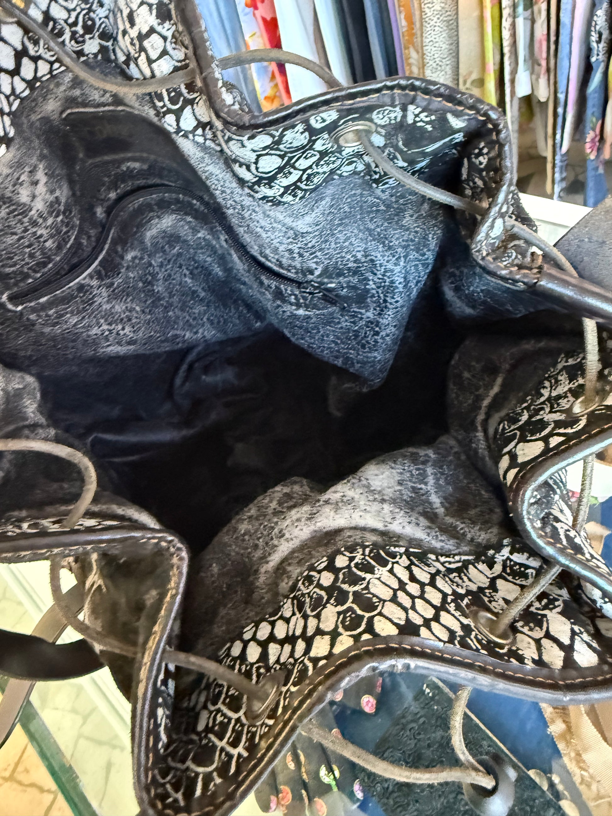 Borsa Roberto Cavalli a secchiello giaguaro e patchwork anni 80