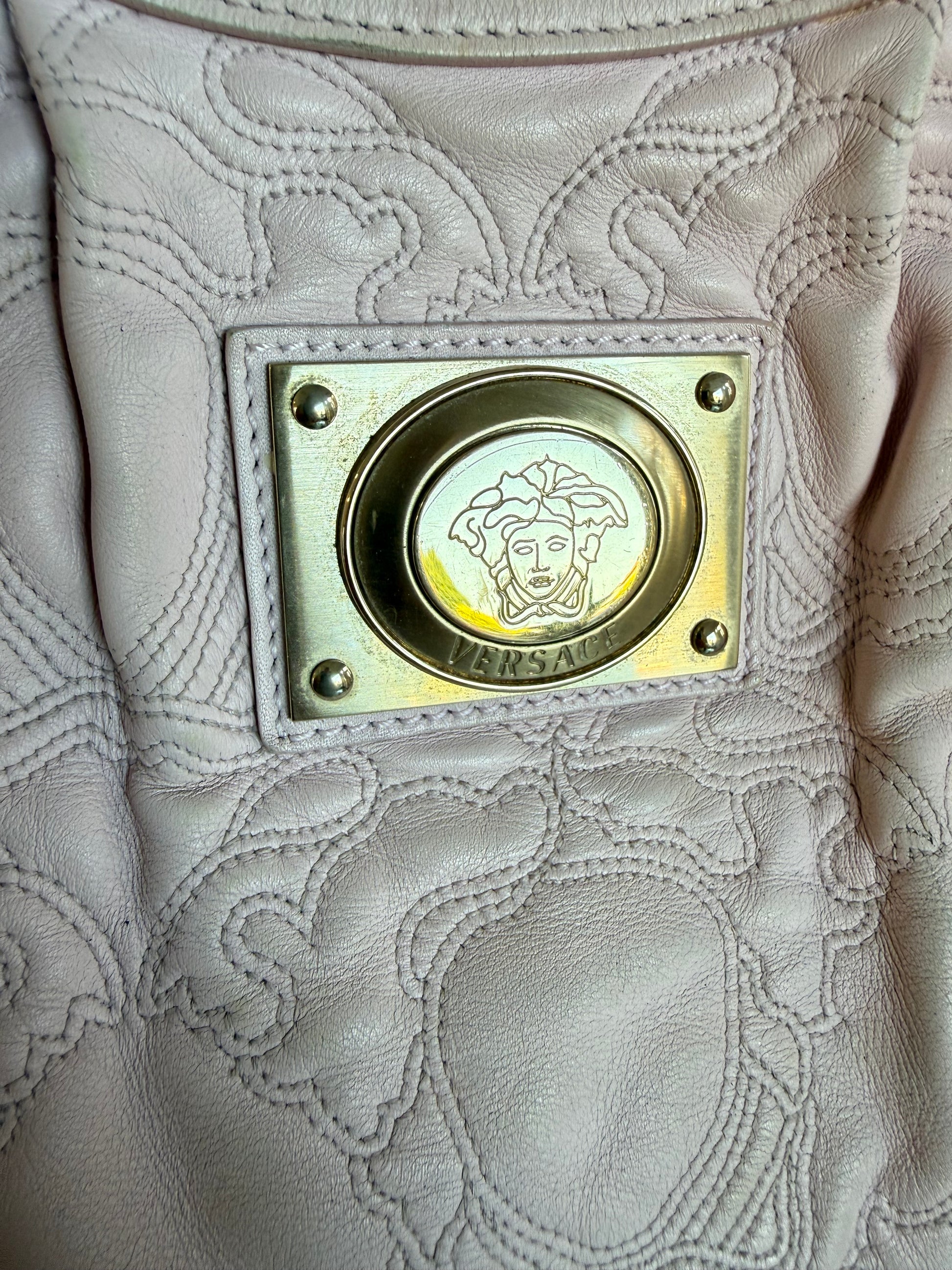 Borsa Versace barocco in nappa rosa