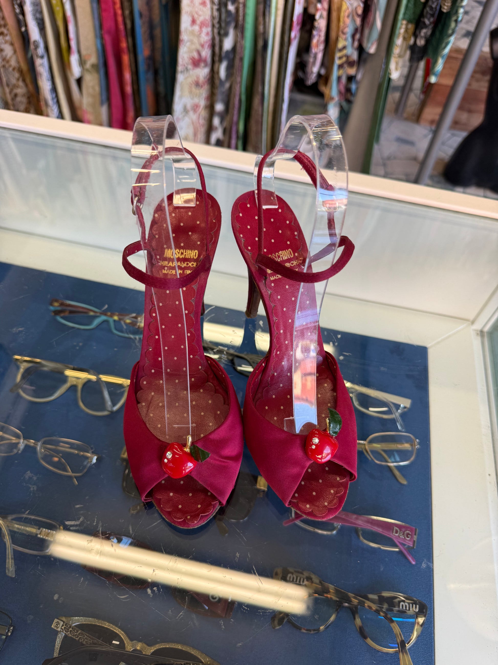 Sandali Moschino mele rosse 90s