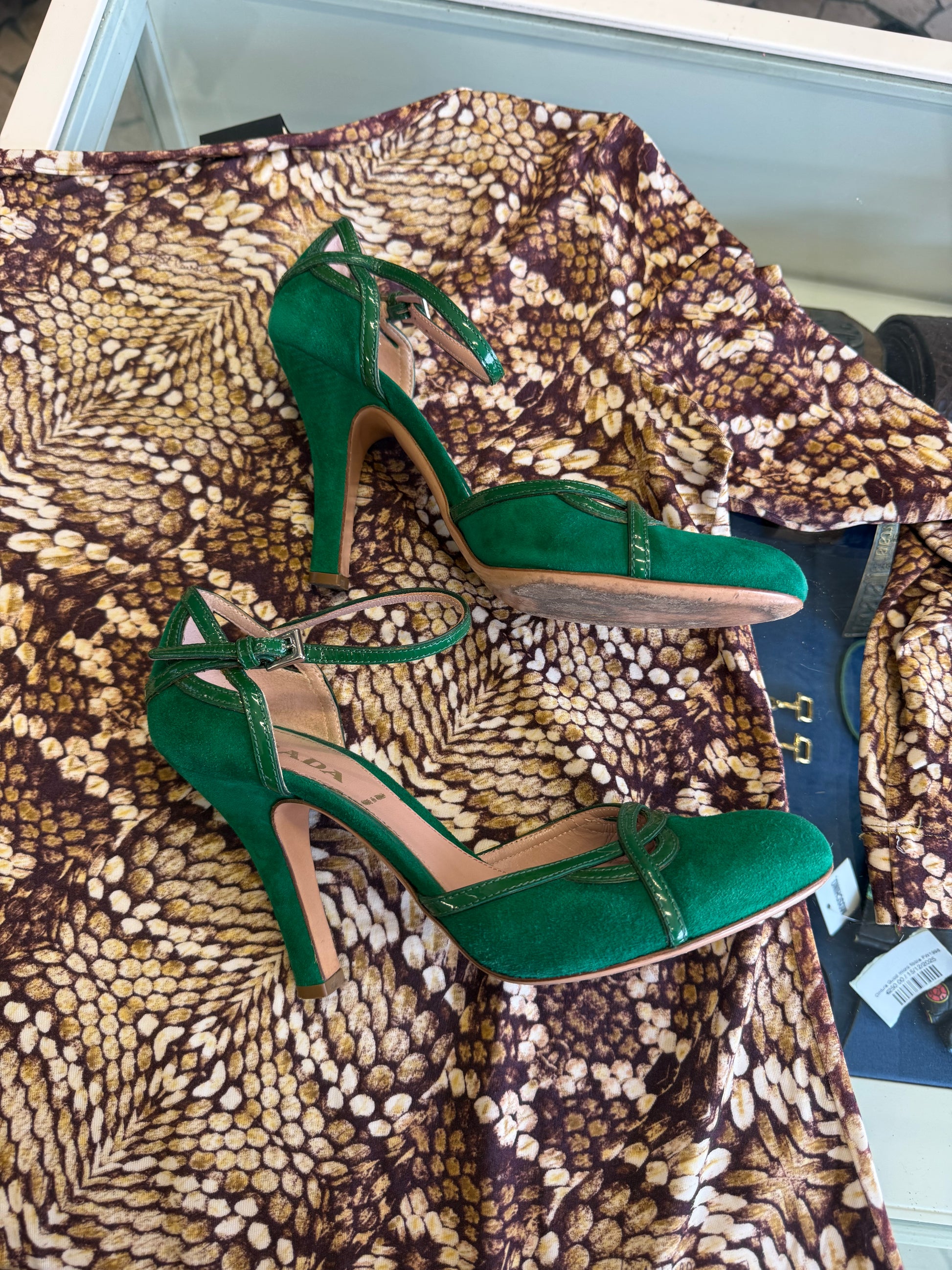 Sandali con tacco Prada anni 2000 verde erba