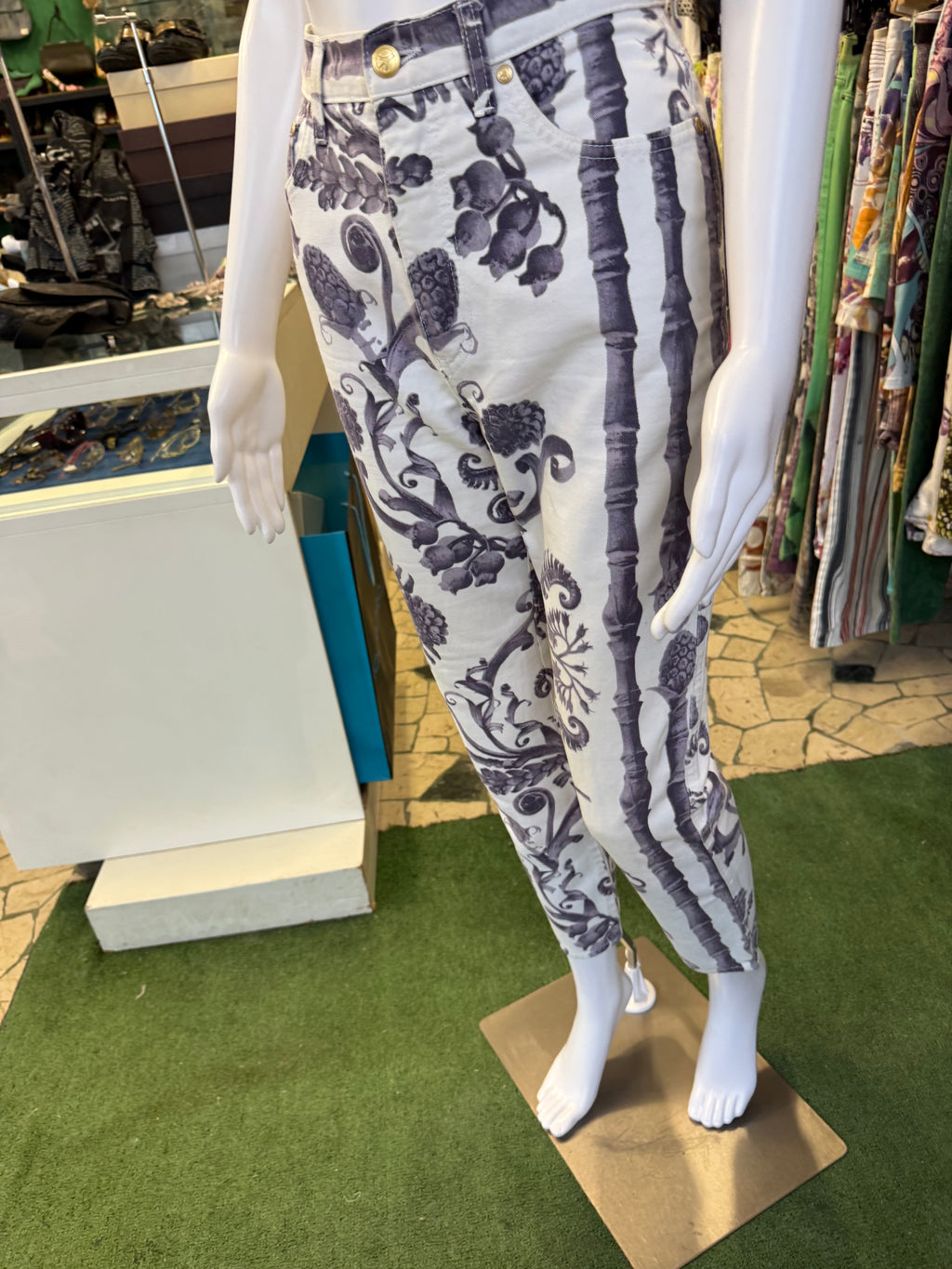 Jeans Moschino fiori e bambù 90s