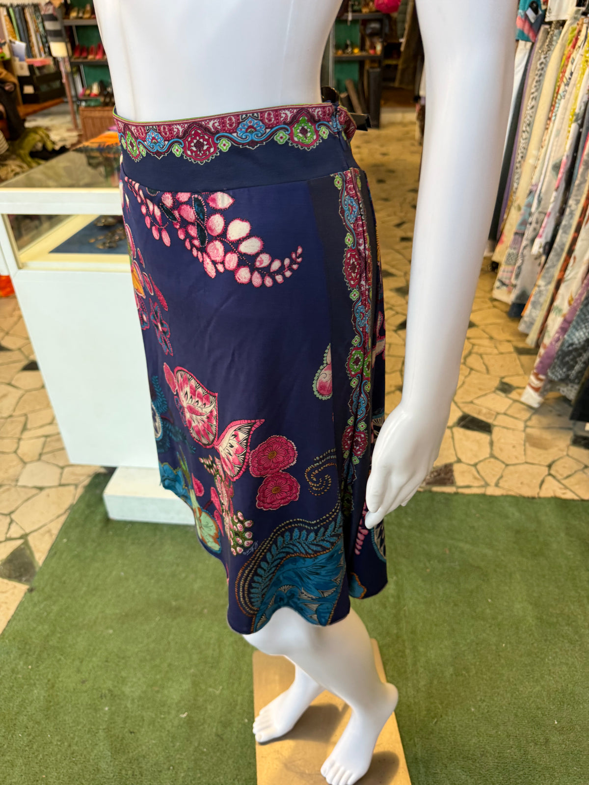 Gonna Etro stampa fiori e iconico paisley 2010s