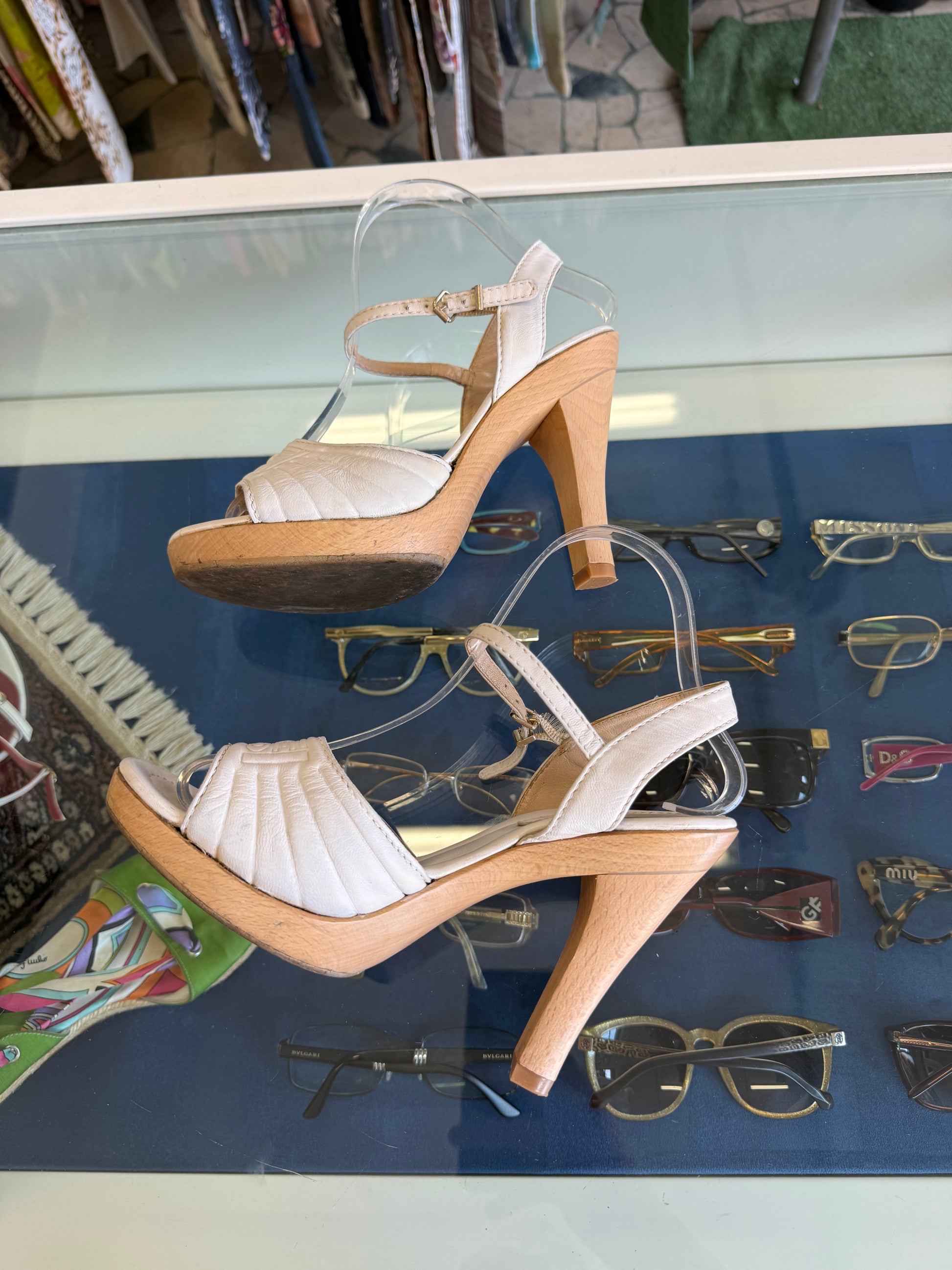 Sandali Fendi legno e pelle 00s