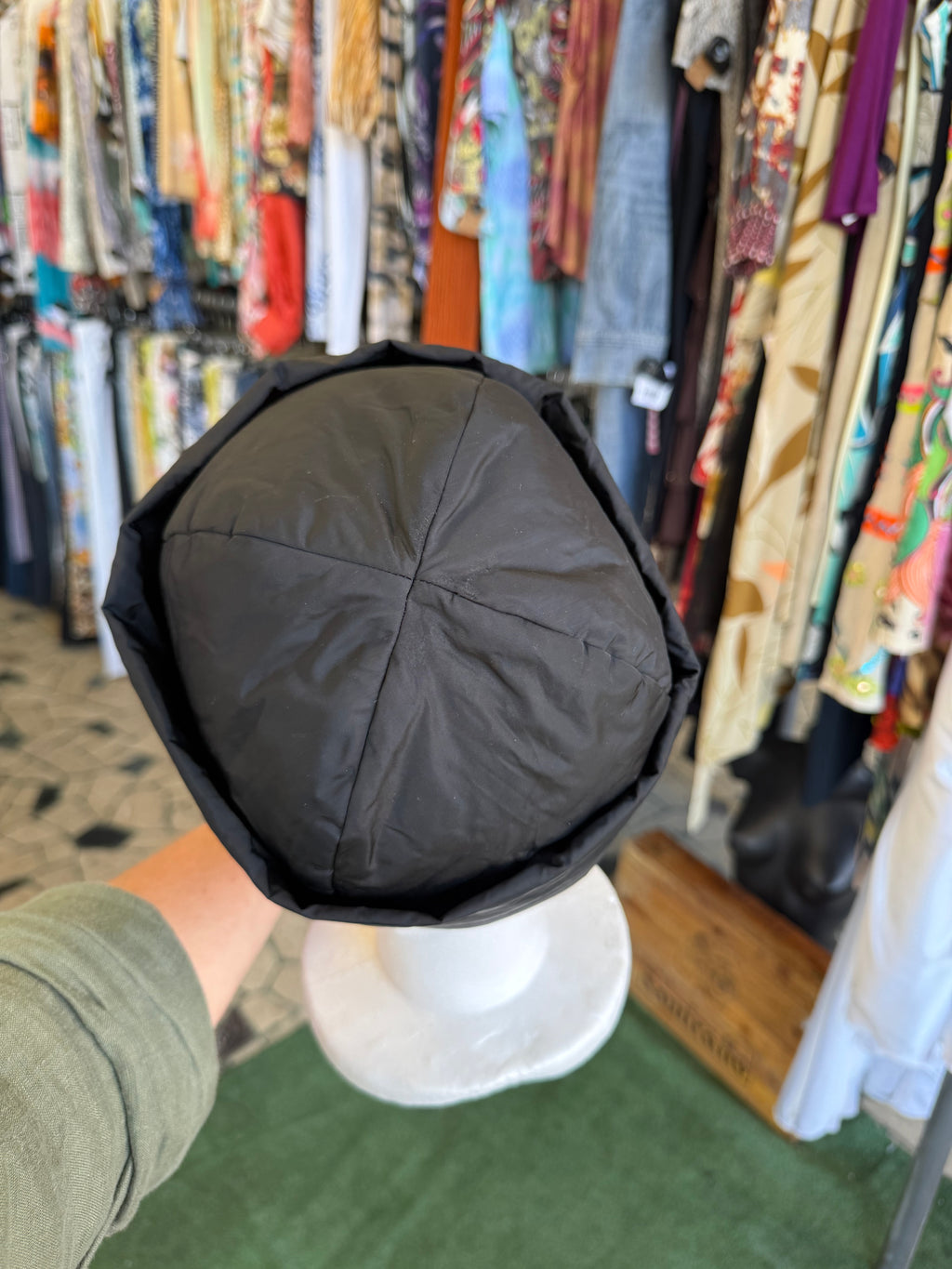 Cappello cuffia Prada FW1999 Luna rossa