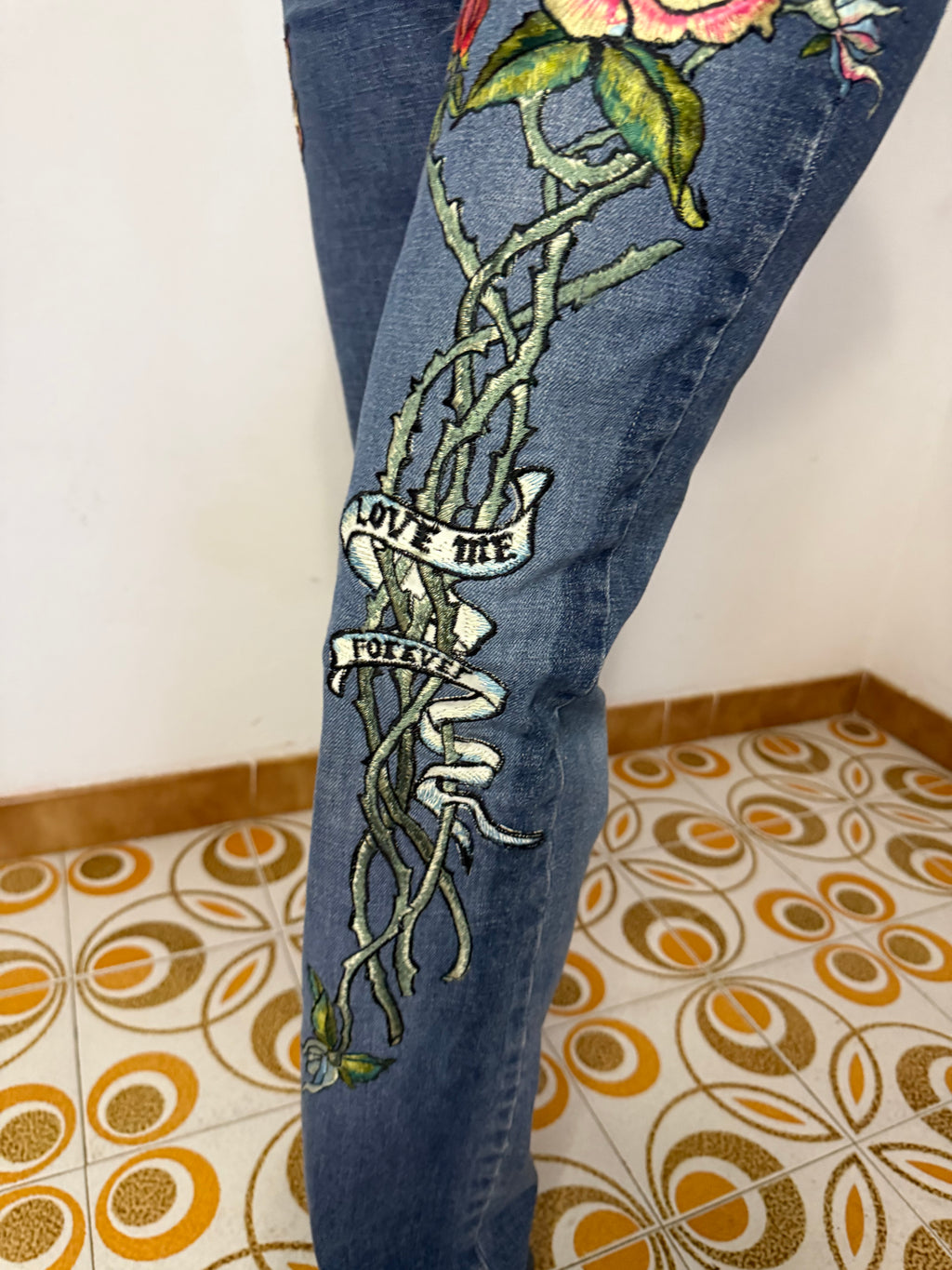Jeans ricamati Tattoo Roberto Cavalli SS2003