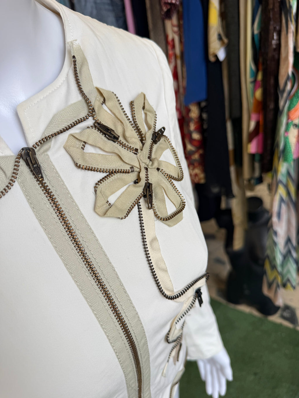 Giacca Moschino cerniere fiore