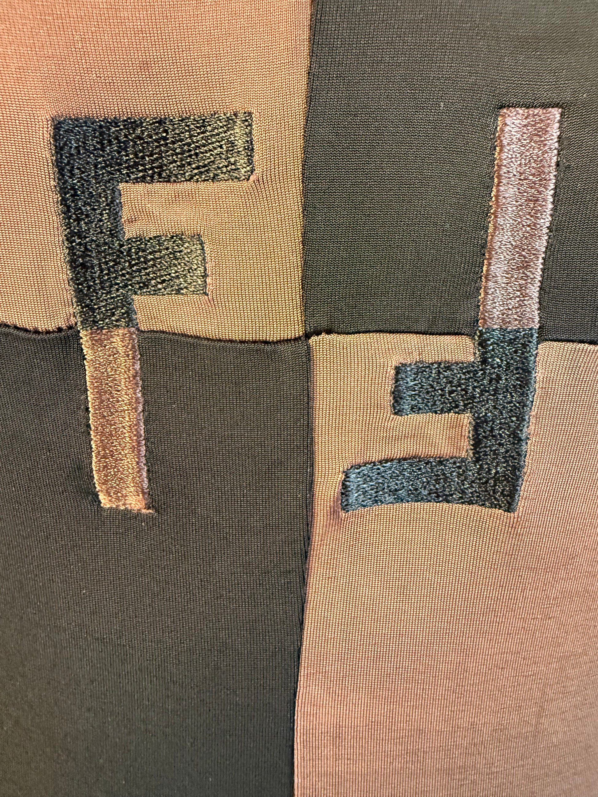 Top Fendi 90s FF logo