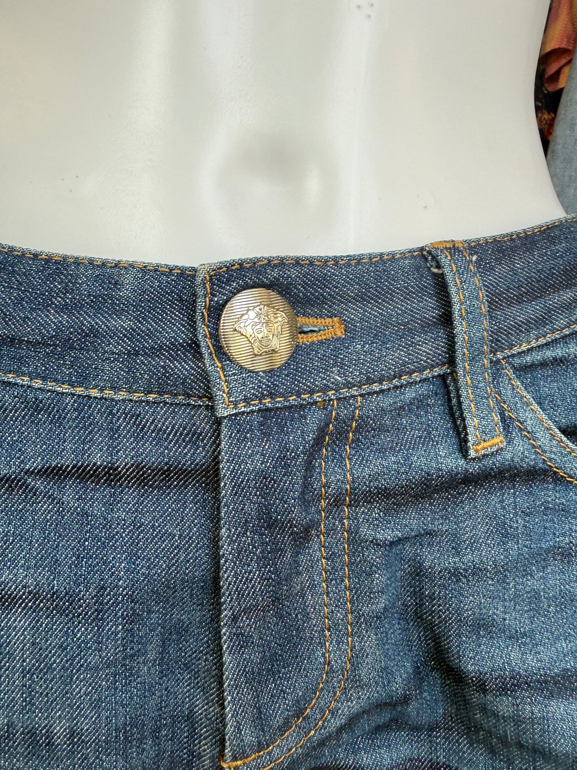 Jeans Versace borchie barocco SS2012