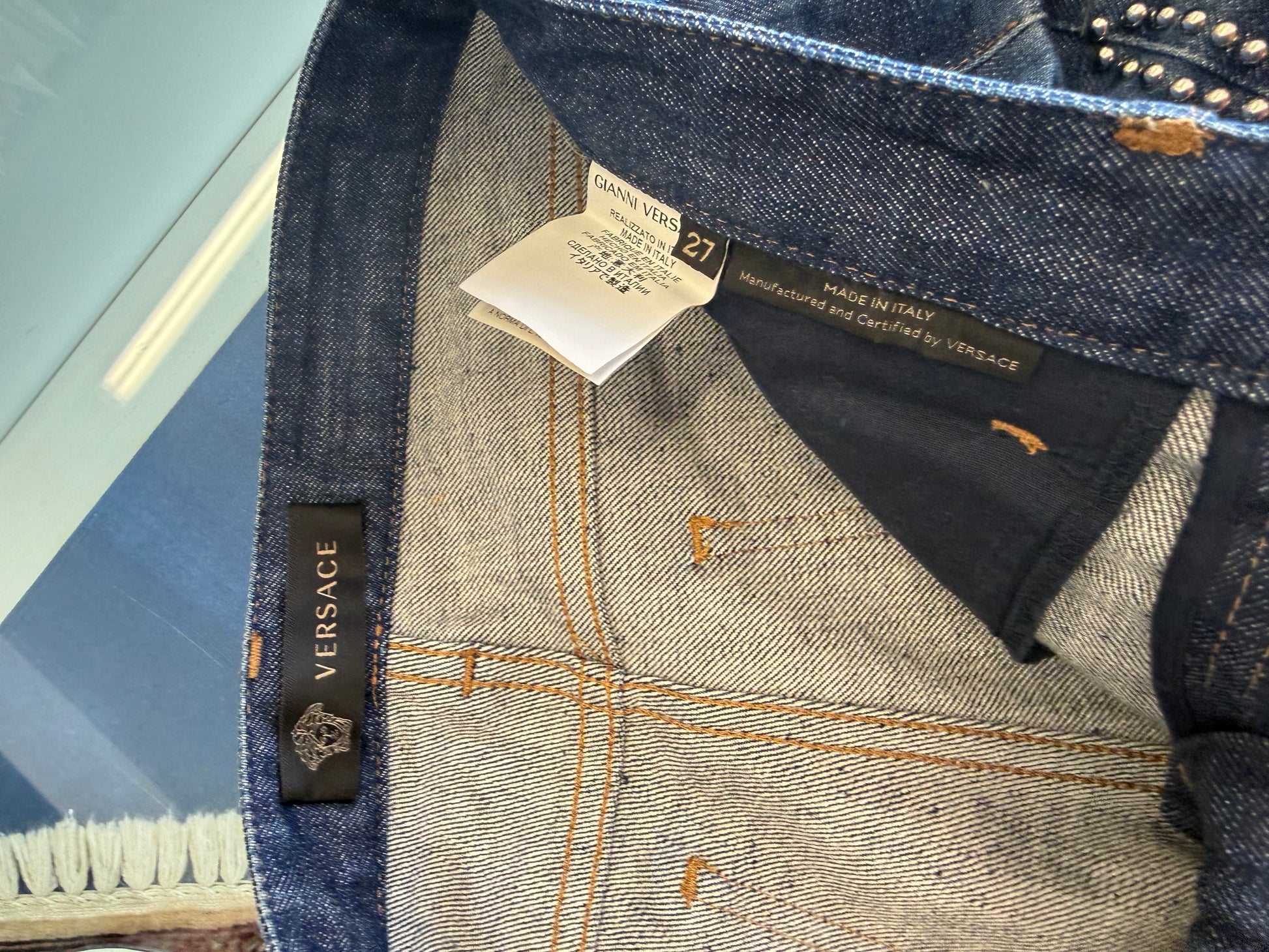 Jeans Versace borchie barocco SS2012
