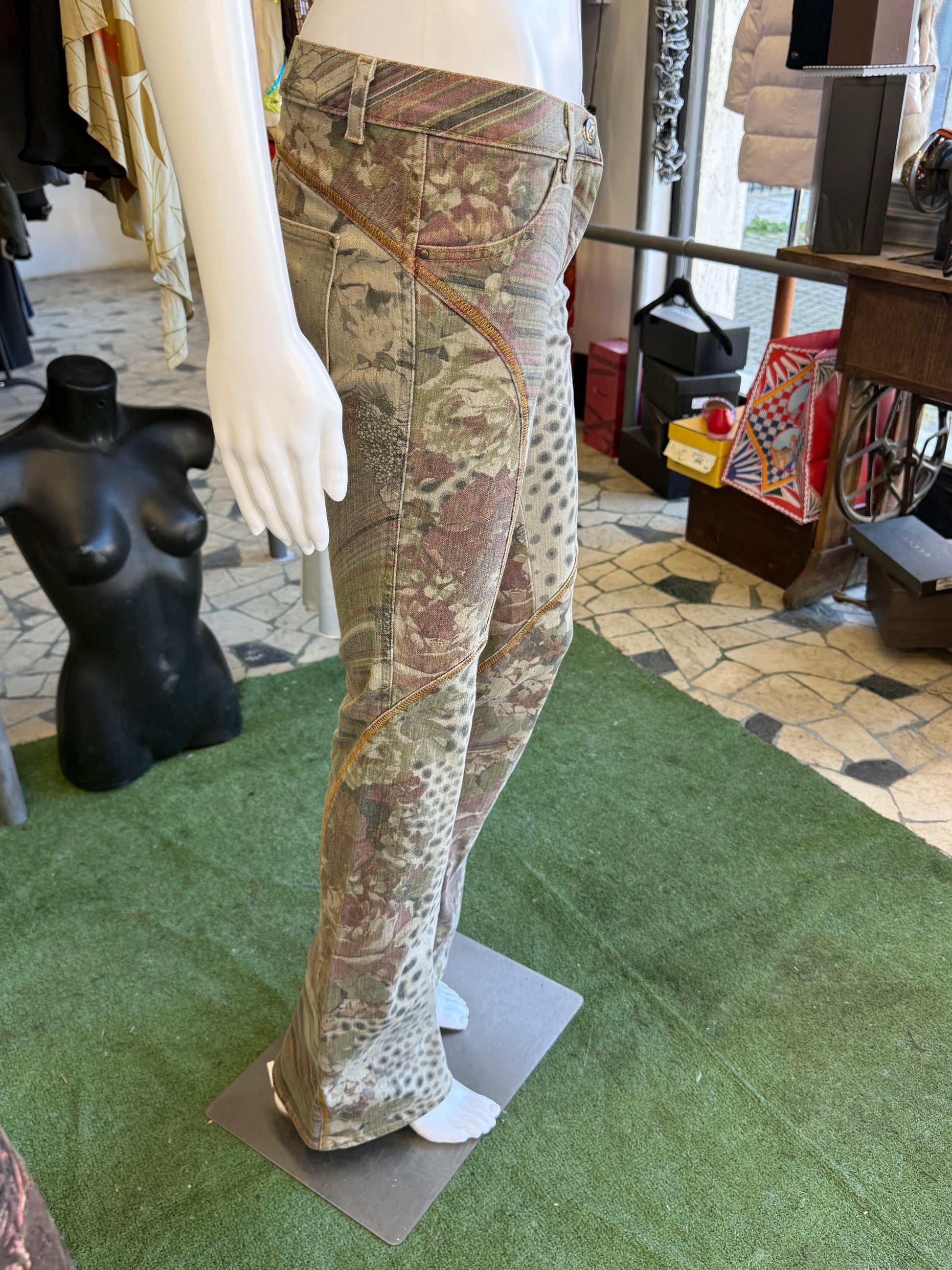 Jeans Roberto Cavalli fiori e leopardo zampa 2000s