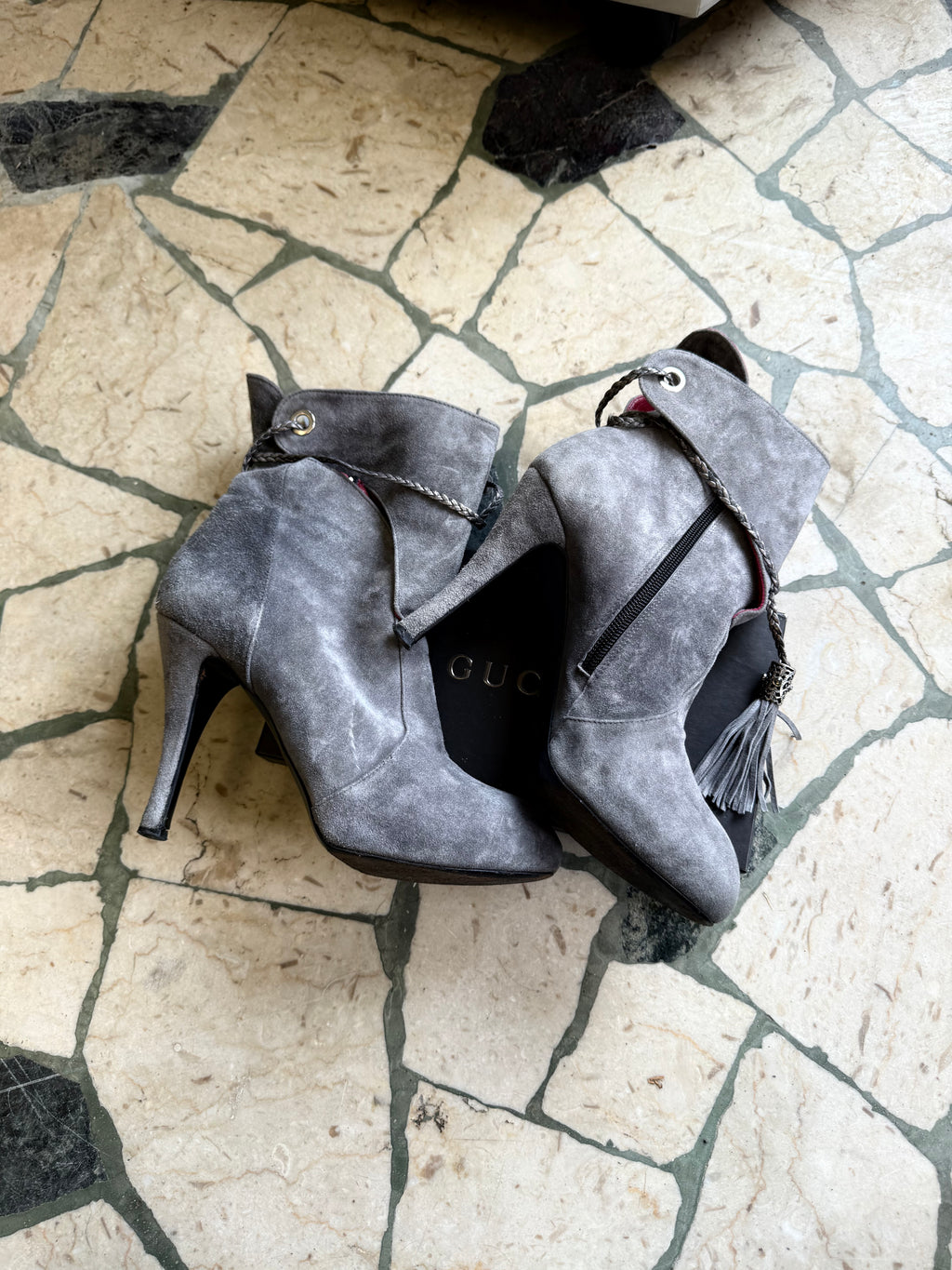 Stivaletti con tacco Le Silla con nappine