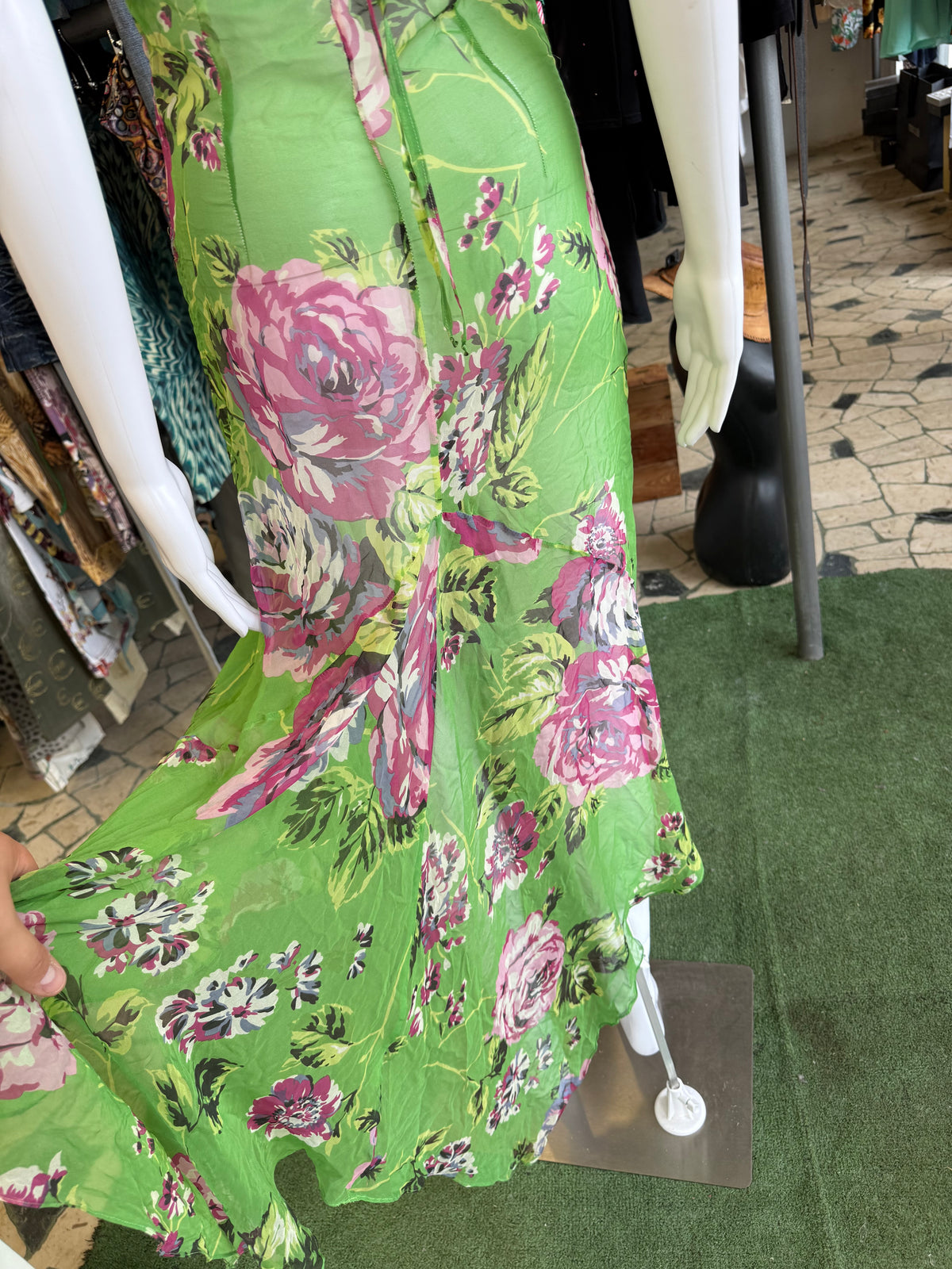 Abito Dolce & Gabbana seta stampata fiori su verde 00s