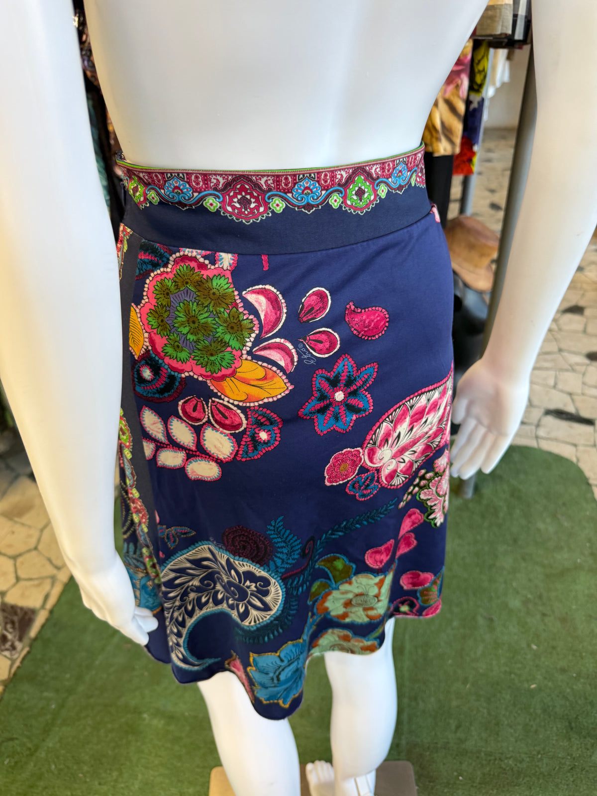 Gonna Etro stampa fiori e iconico paisley 2010s