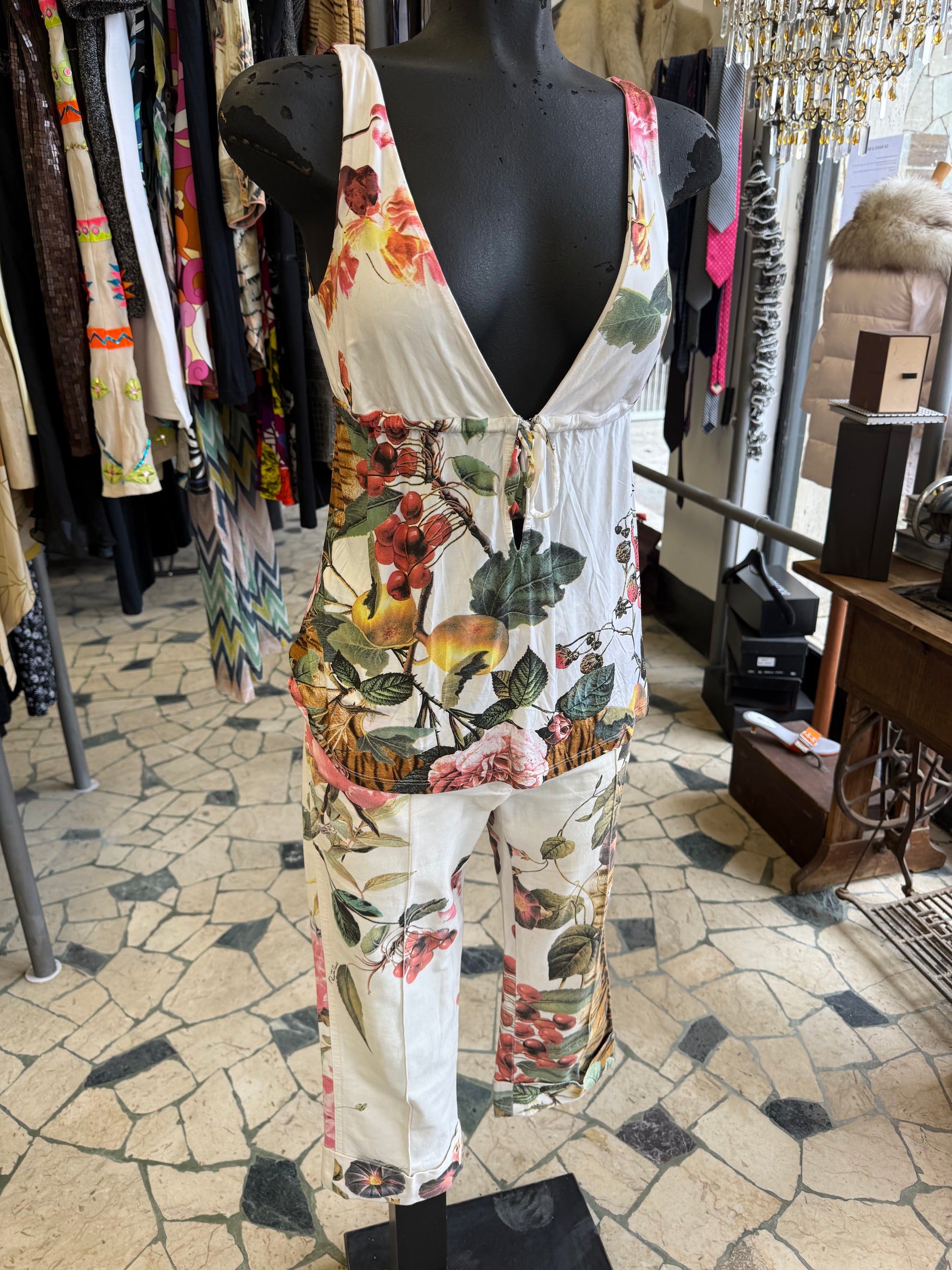 Completo Roberto Cavalli SS2005 tigre e fiori