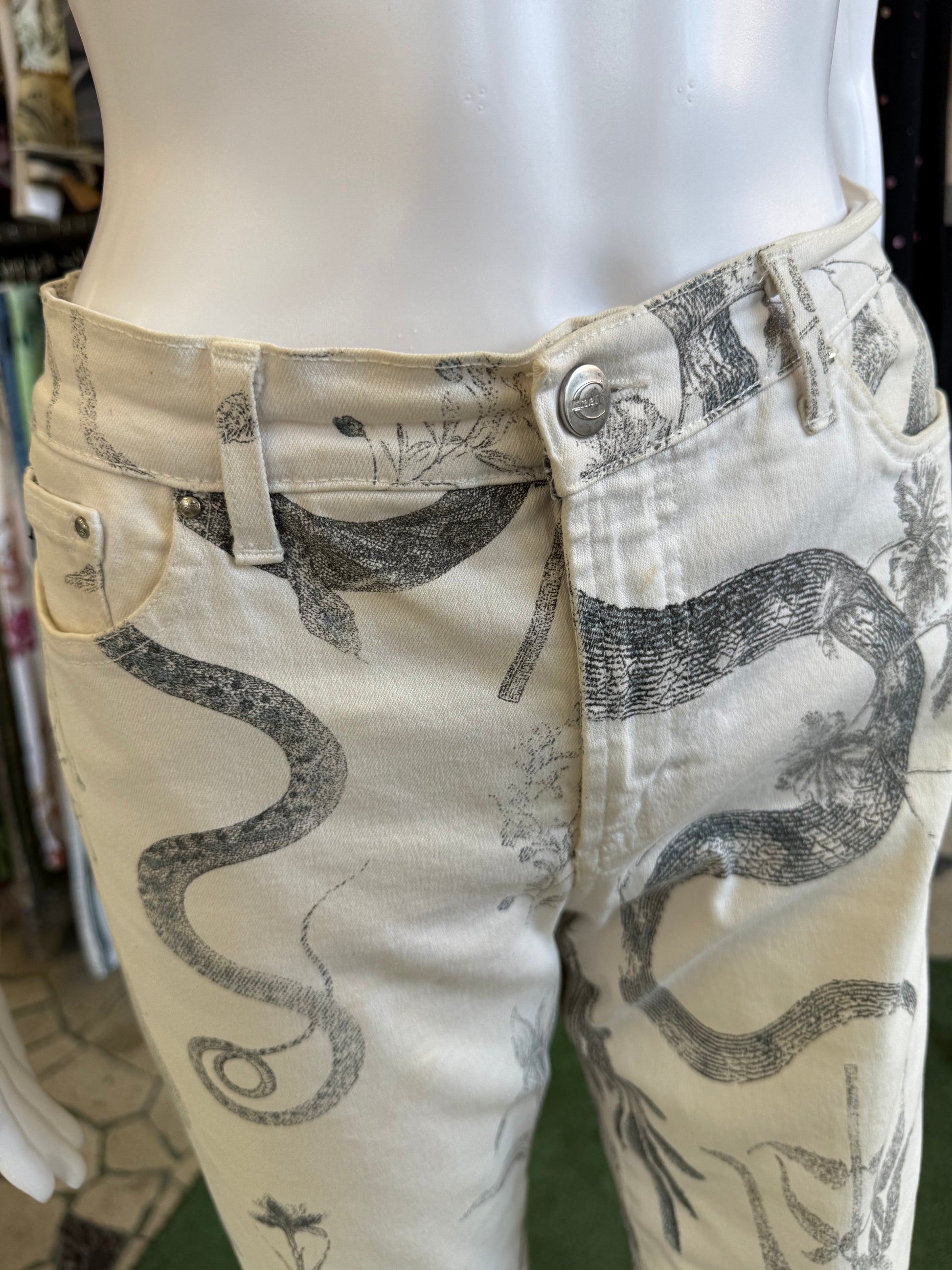 Jeans Roberto Cavalli serpente e foresta grigio, indossato anche Samantha Jones in Sex and the city