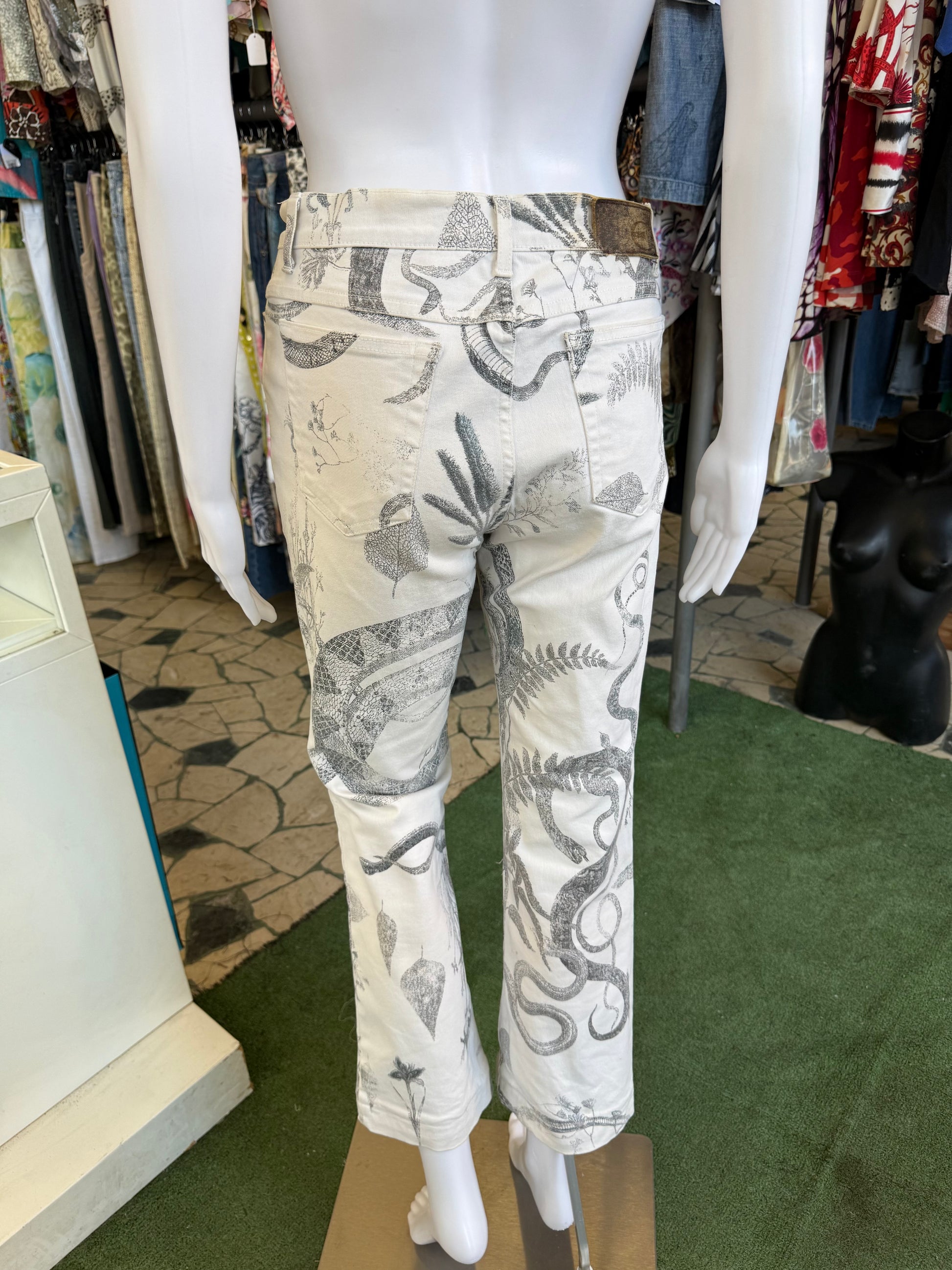 Jeans Roberto Cavalli serpente e foresta grigio, indossato anche Samantha Jones in Sex and the city
