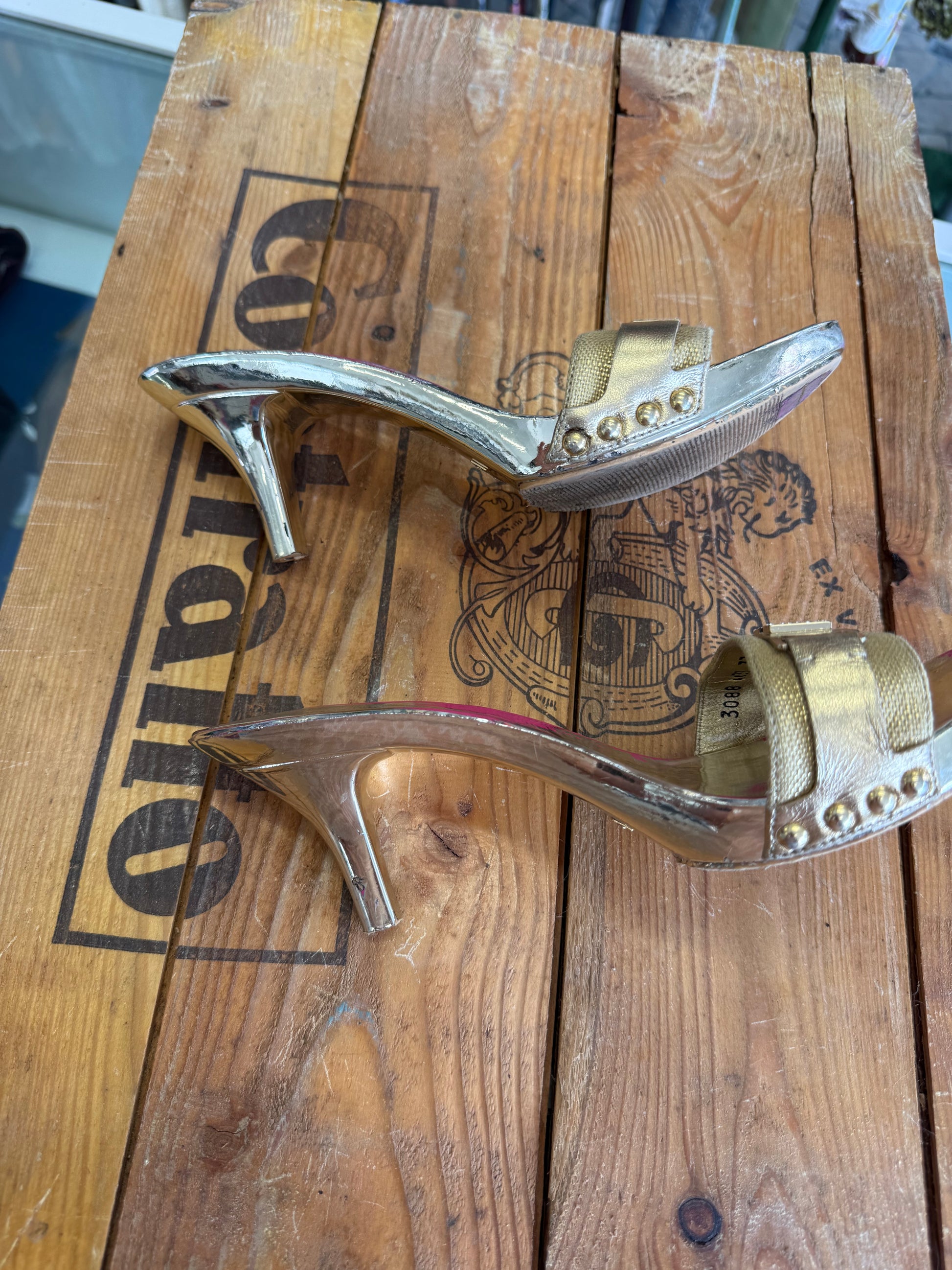 Sandali kitten heels Dolce & Gabbana oro 2000s