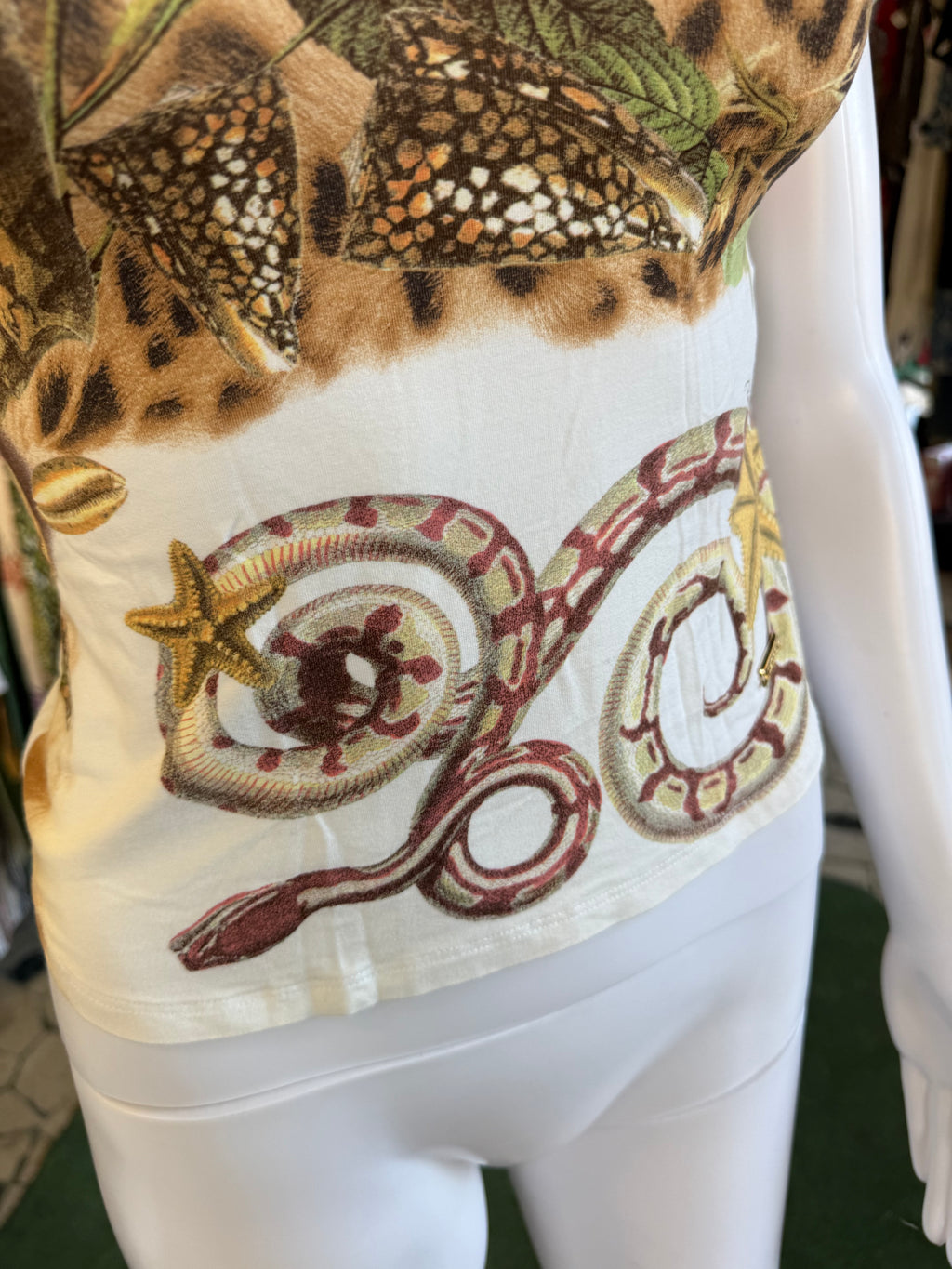 Top Roberto Cavalli SS2005 serpenti, leopardo e mare