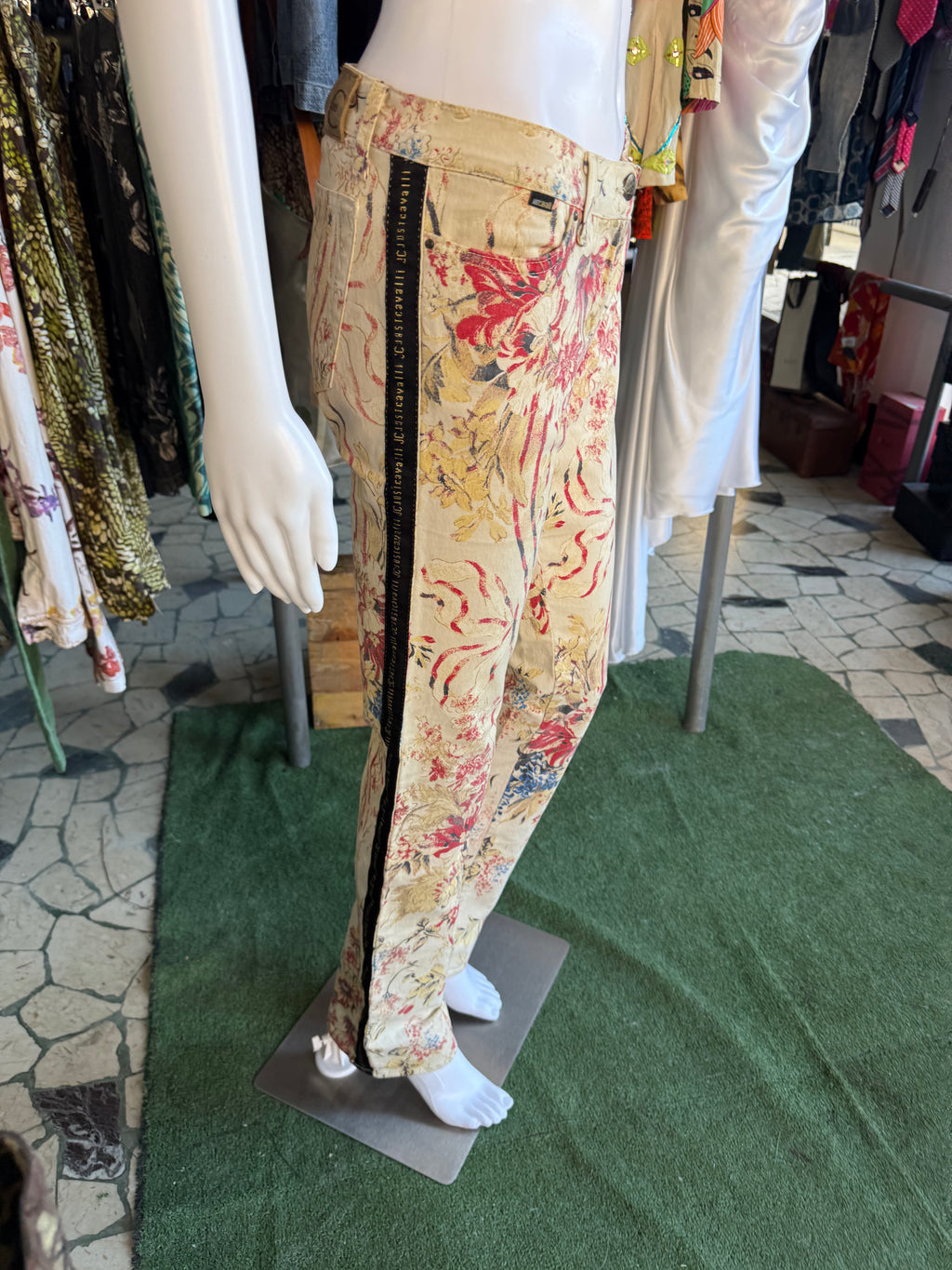 Jeans Roberto Cavalli bouquet di fiori 2000”