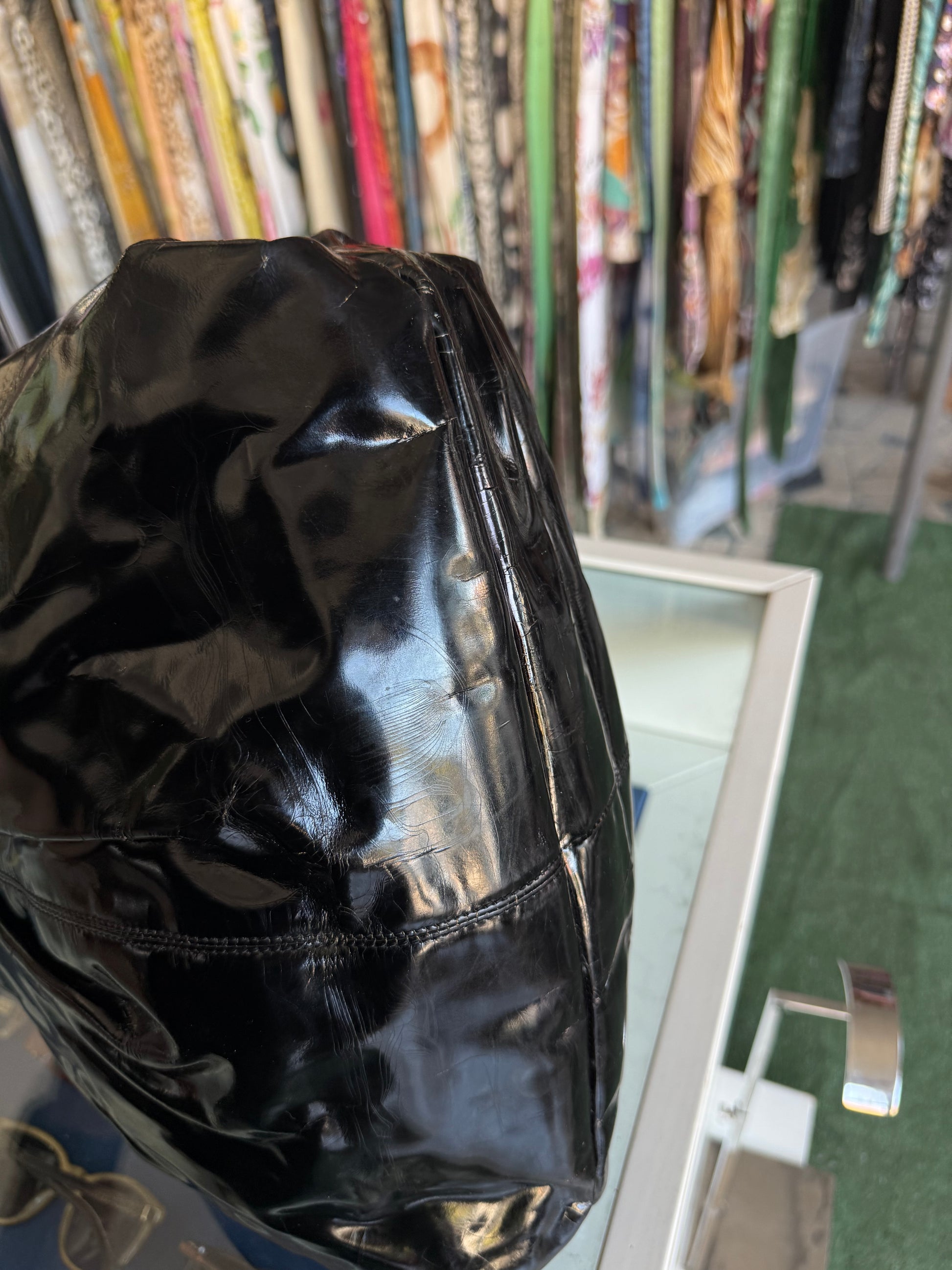 Borsa Bottega Veneta vernice nera anni 70