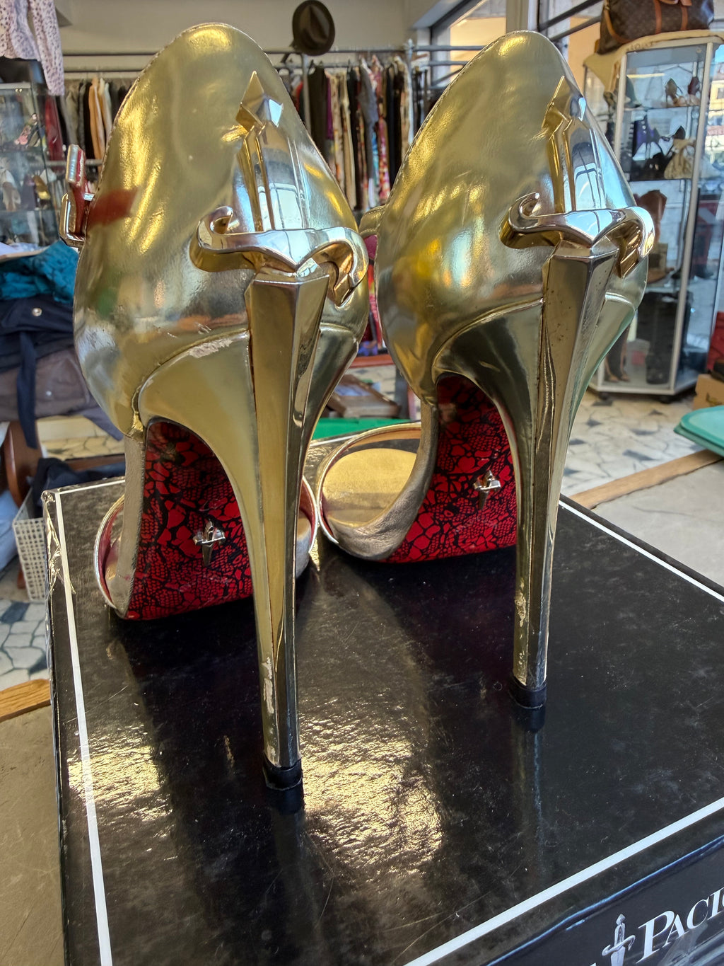 Cesare Paciotti sandali Dagger Heels Lady Blade oro 37