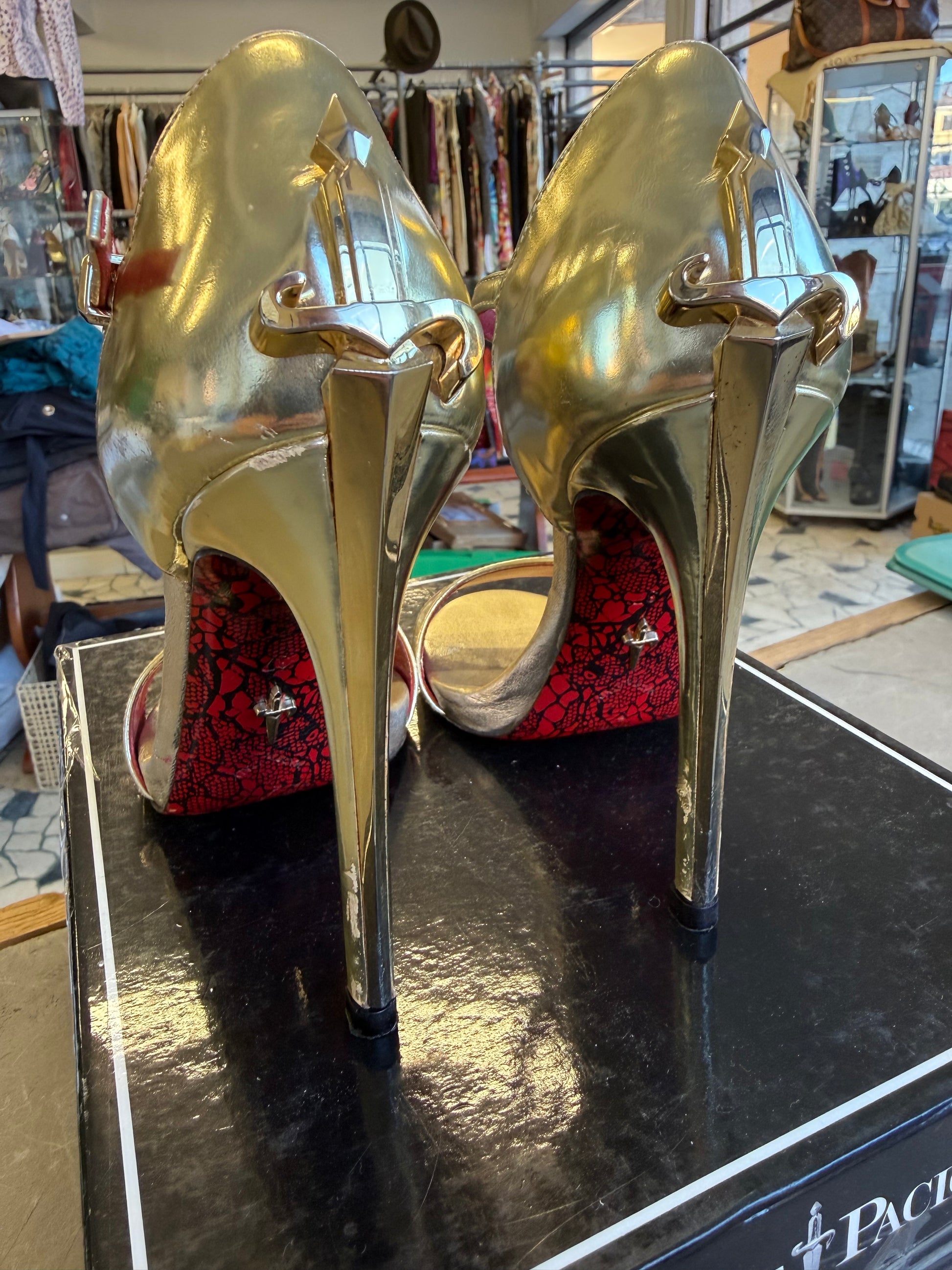 Cesare Paciotti sandali Dagger Heels Lady Blade oro 37
