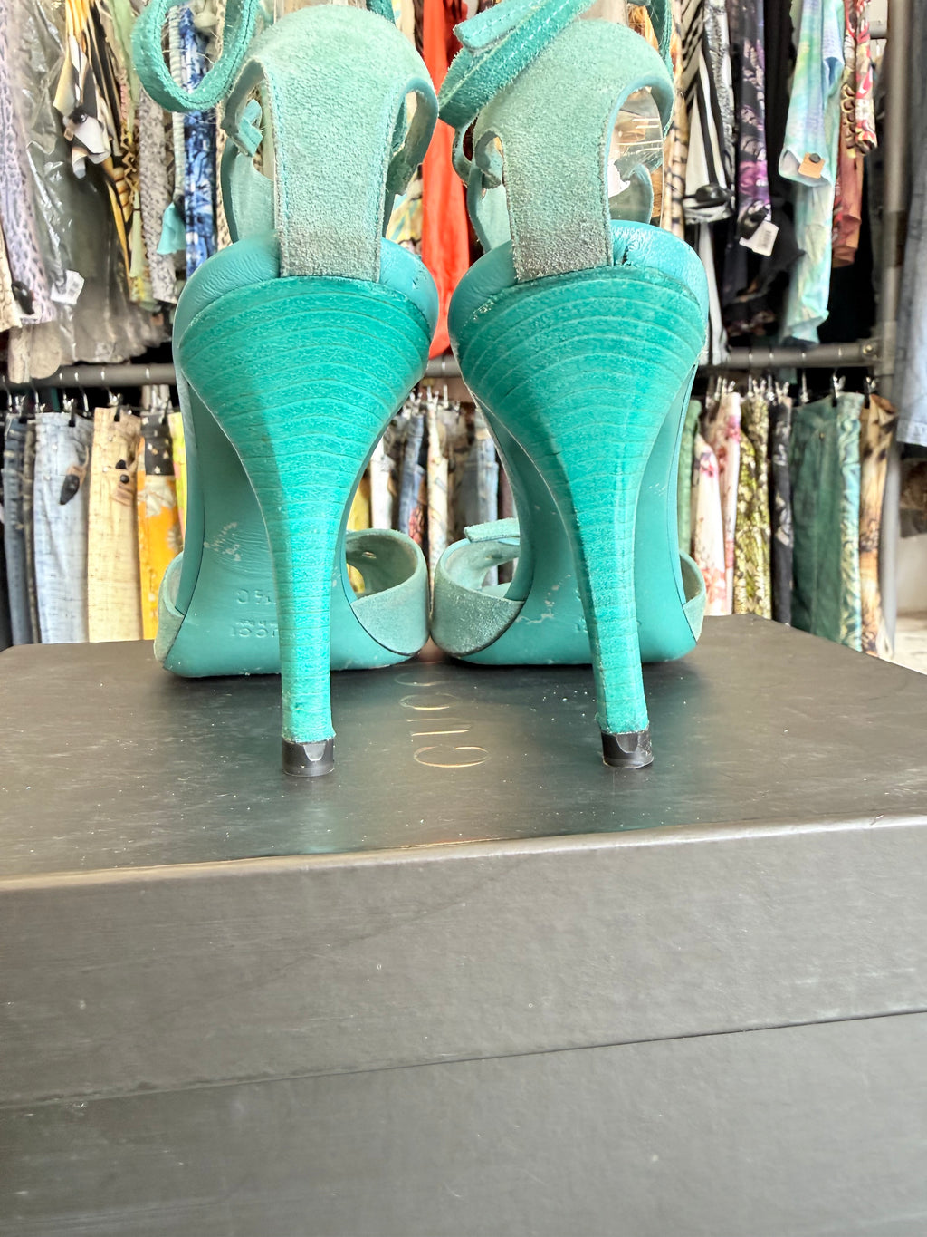 Sandali Gucci verde acqua 2000s