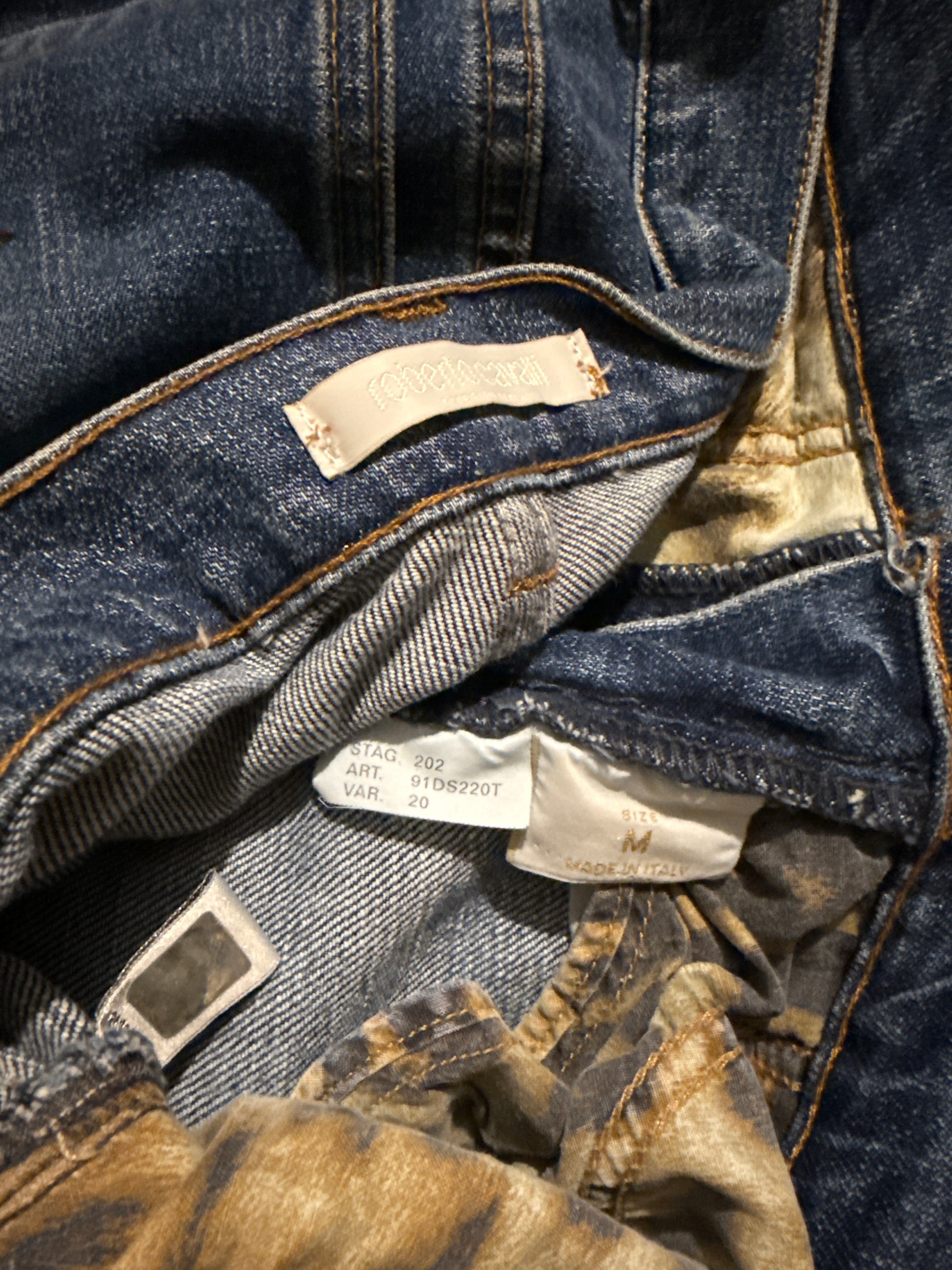Jeans ricamati Tattoo Roberto Cavalli SS2003