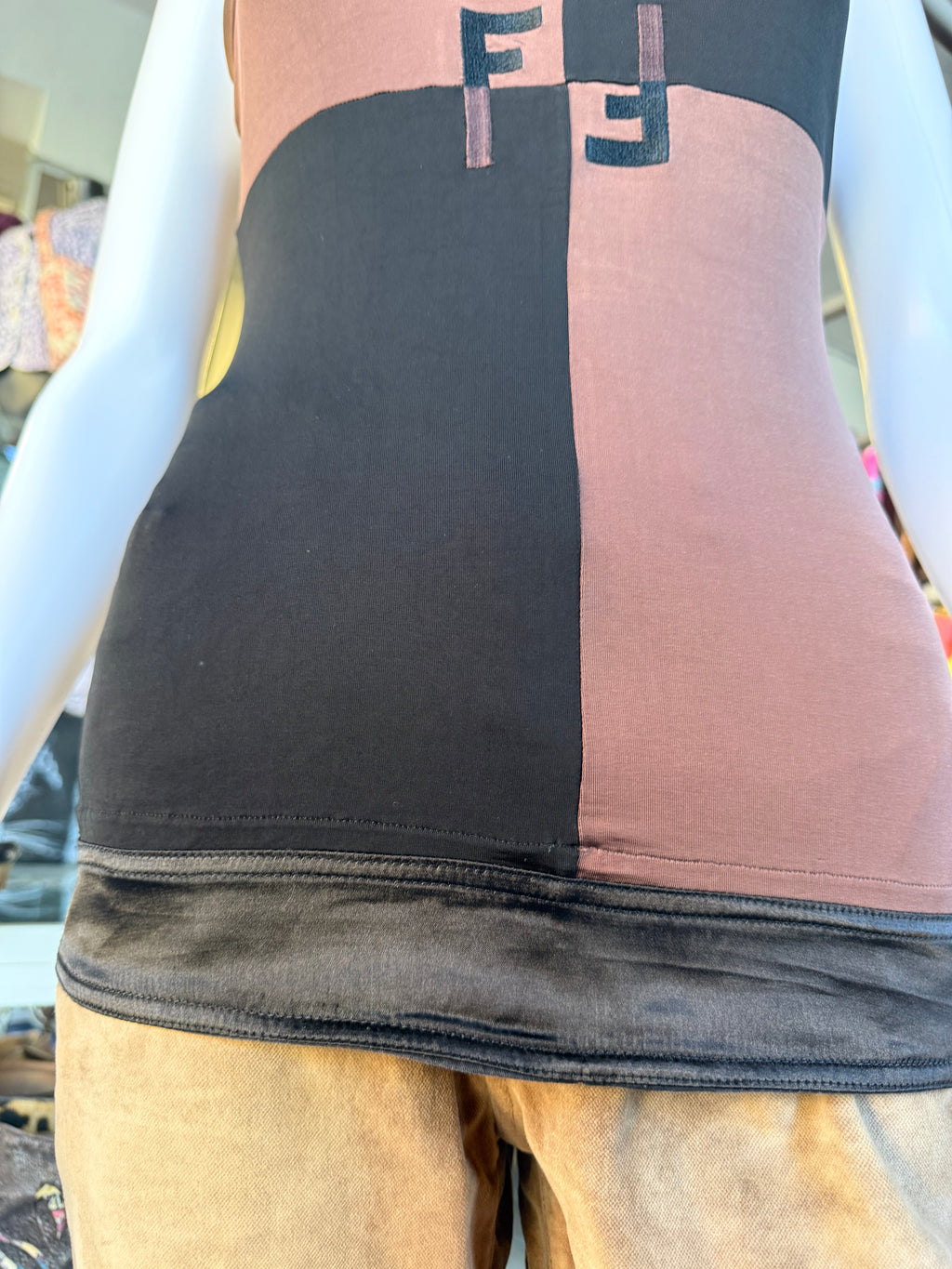 Top Fendi 90s FF logo