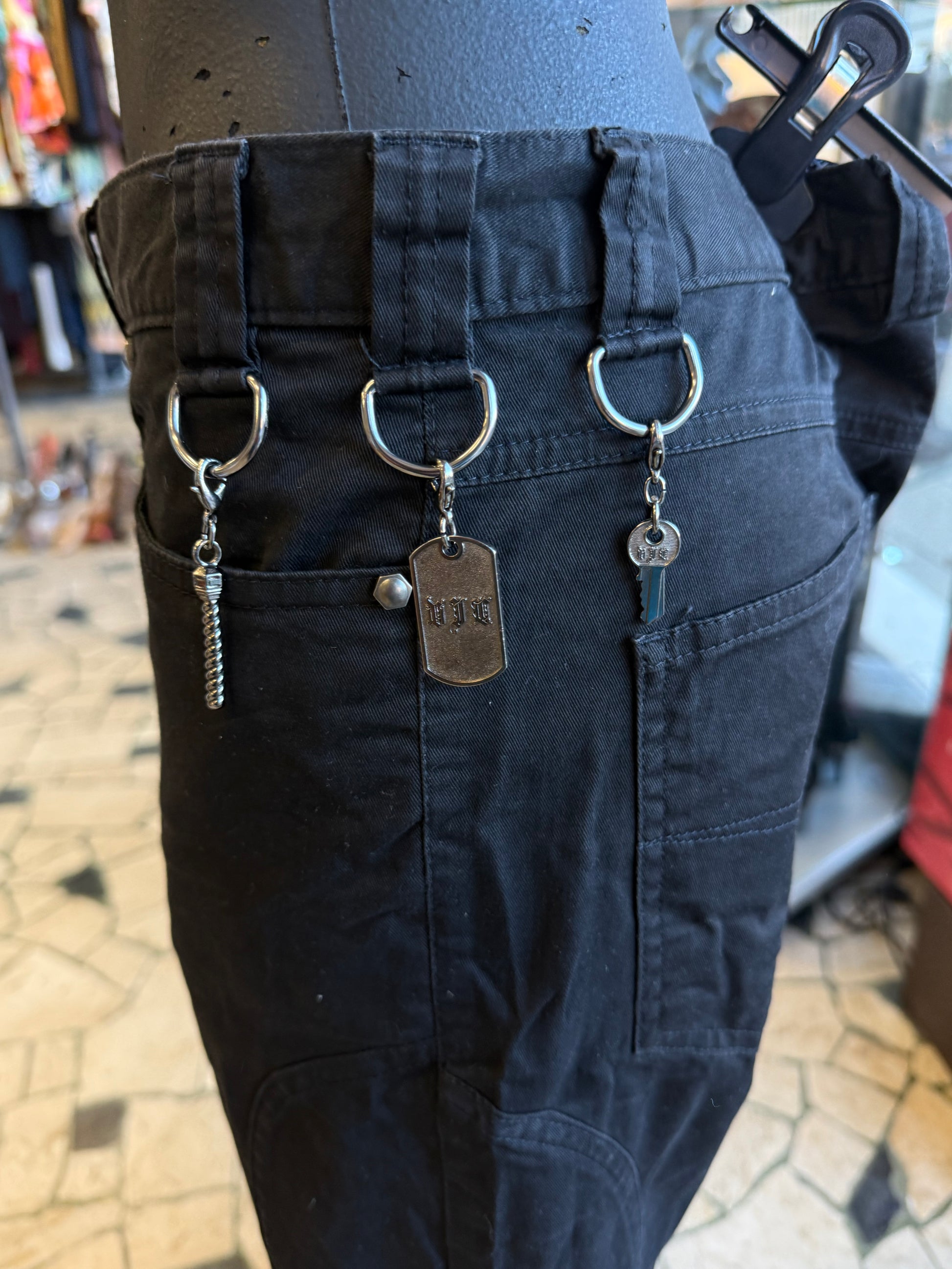 Pantalone Versace bondage gioiello anni 2000”