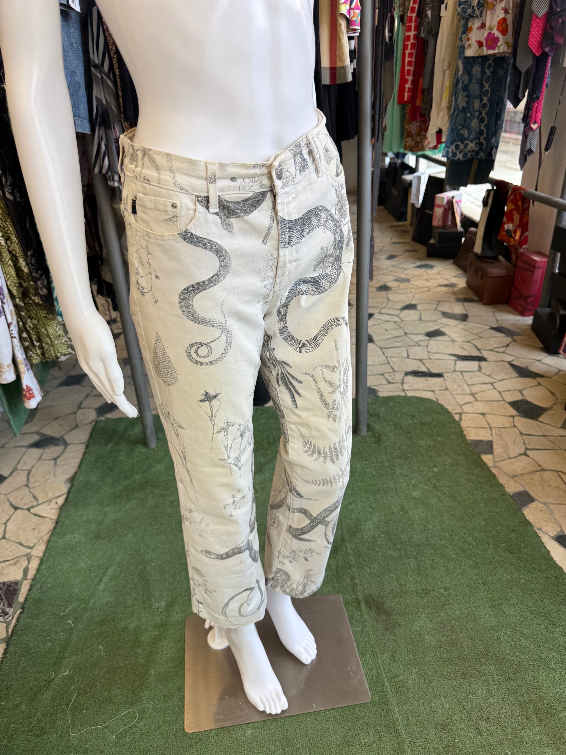 Jeans Roberto Cavalli serpente e foresta grigio, indossato anche Samantha Jones in Sex and the city