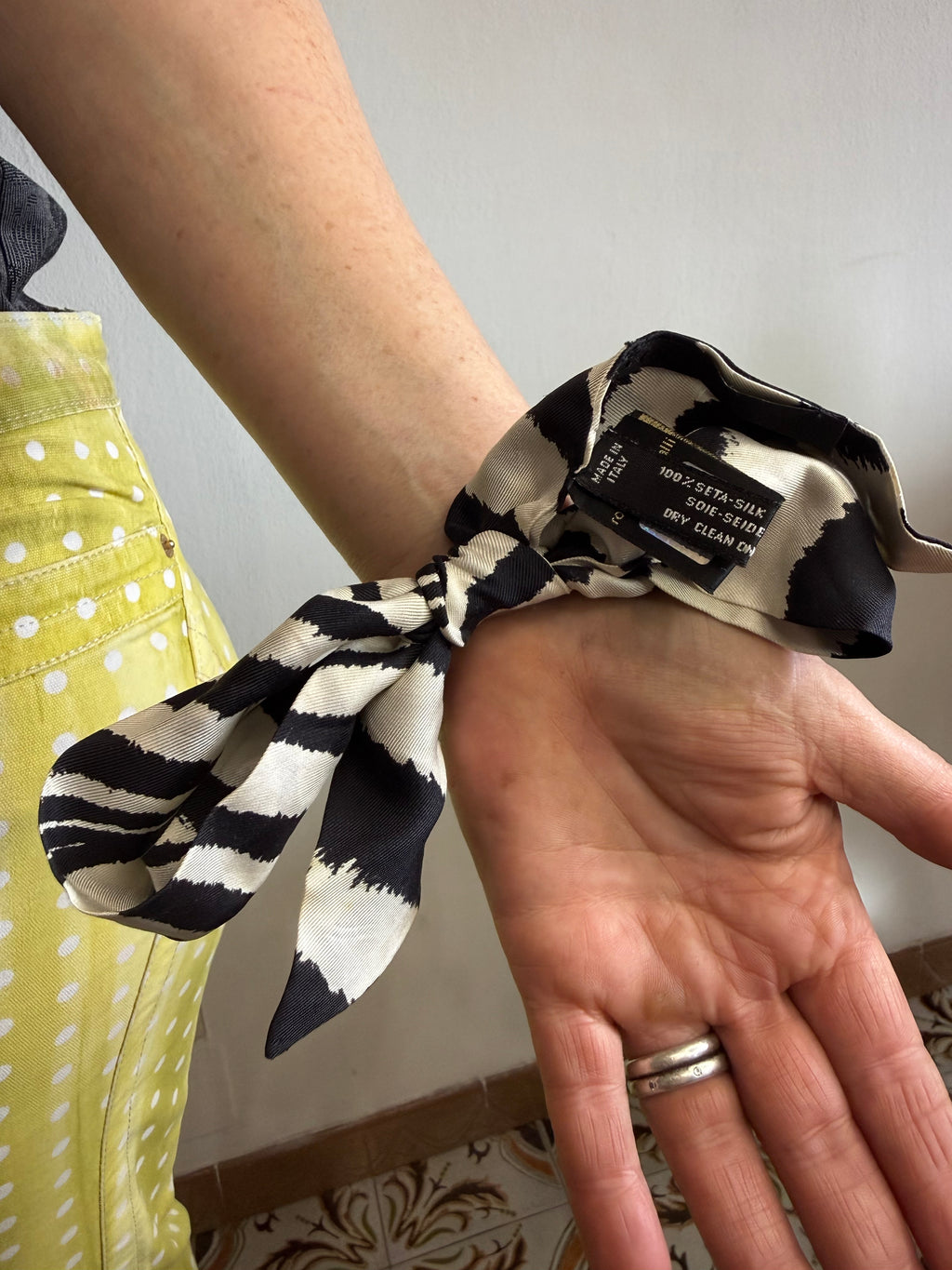 Bracciale gioiello Roberto Cavalli seta e metallo zebra FW2007